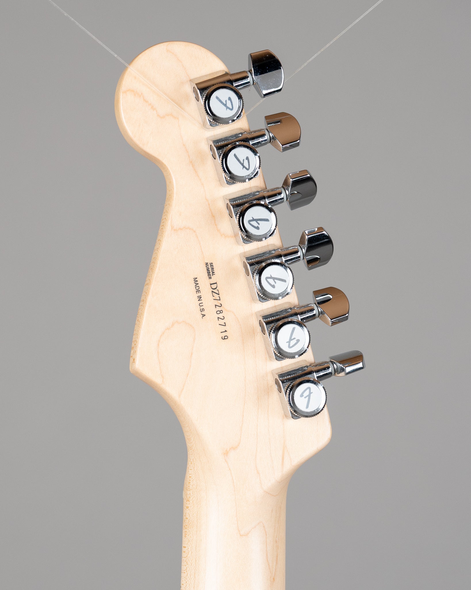 2007 Fender American Deluxe Stratocaster (USA, Sunburst, OHSC)