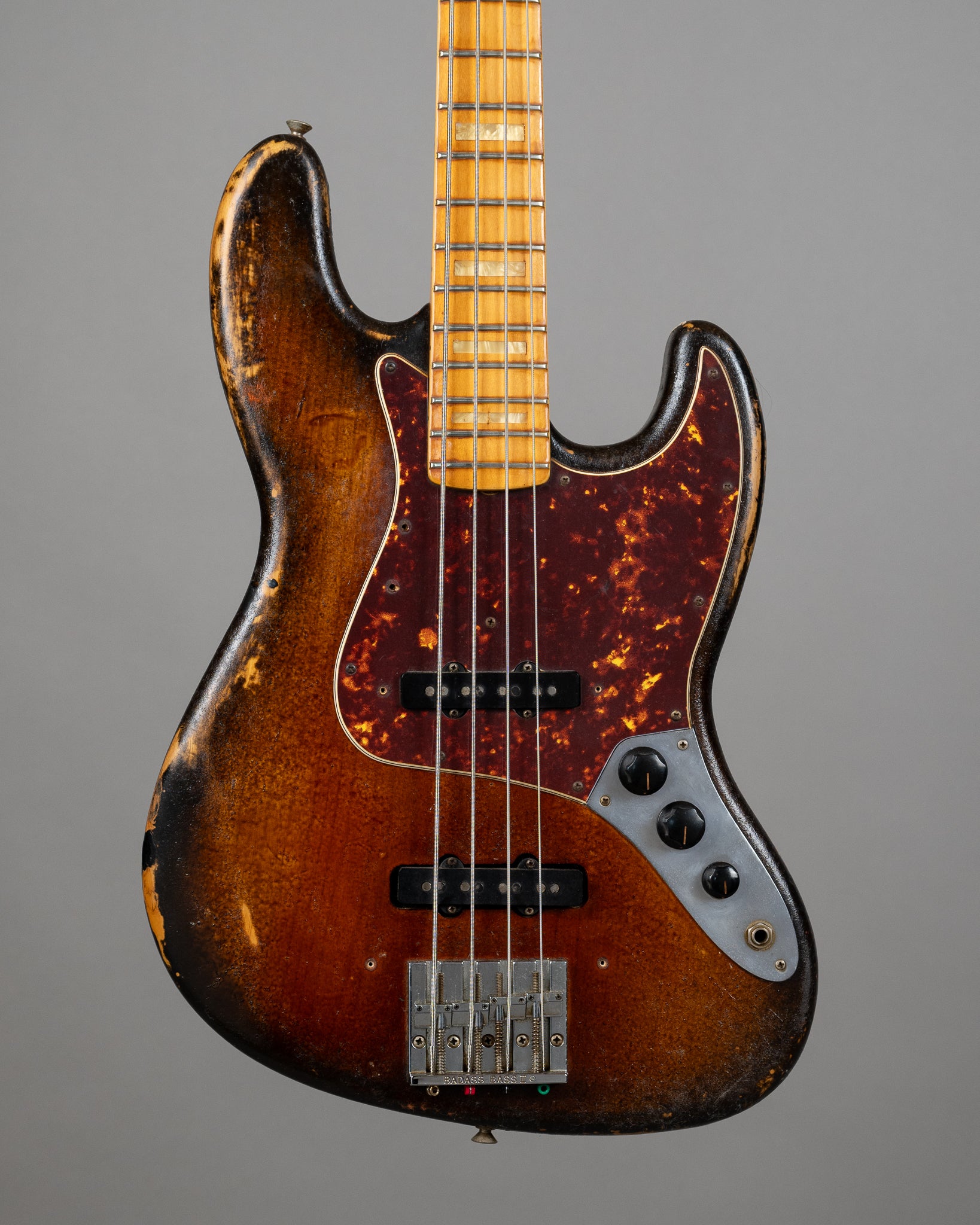 1976 Fender Jazz Bass (USA, Sunburst, HSC).
