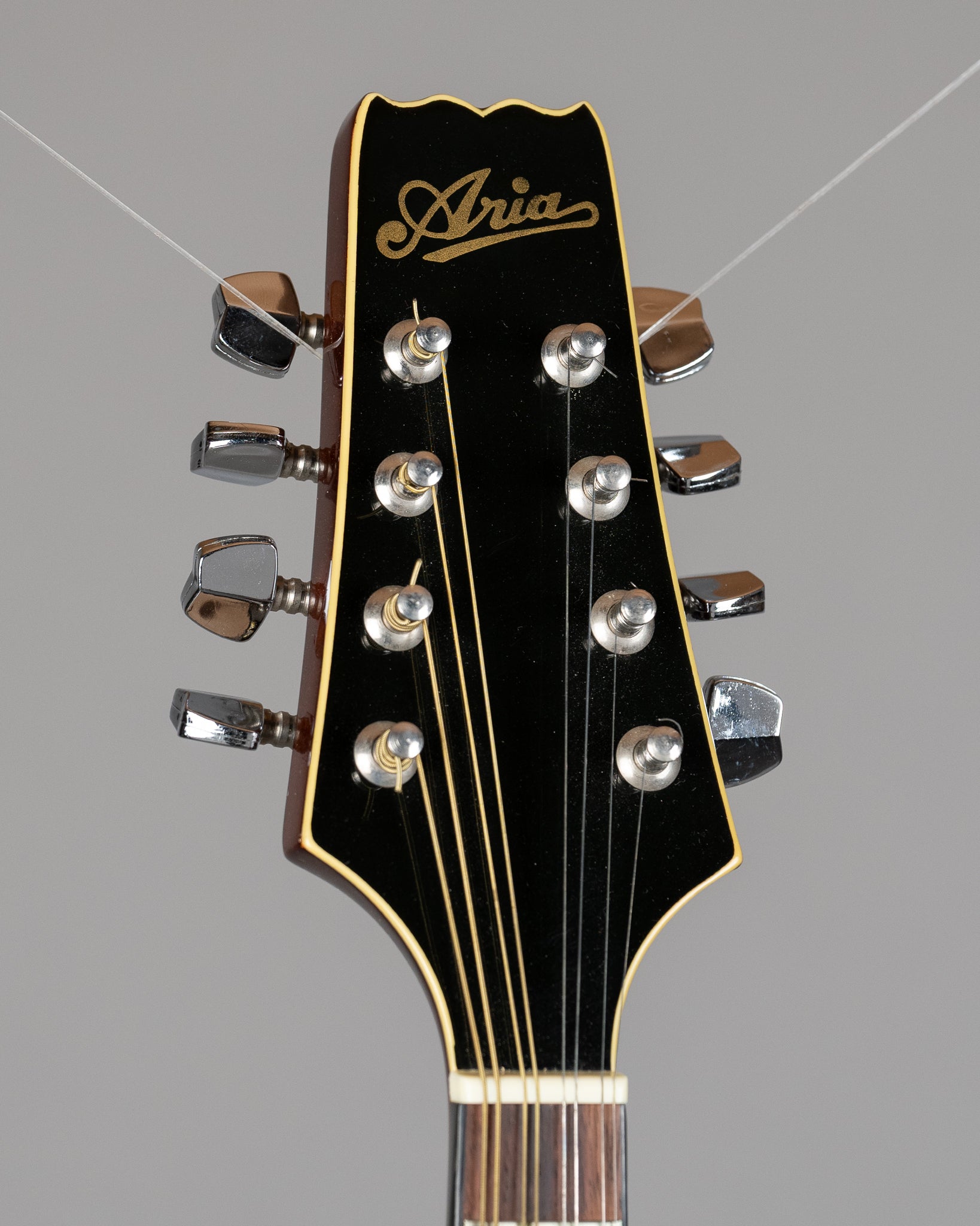 c2000s Aria Mandolin AM200E/BS (Korea, Sunburst, HSC)