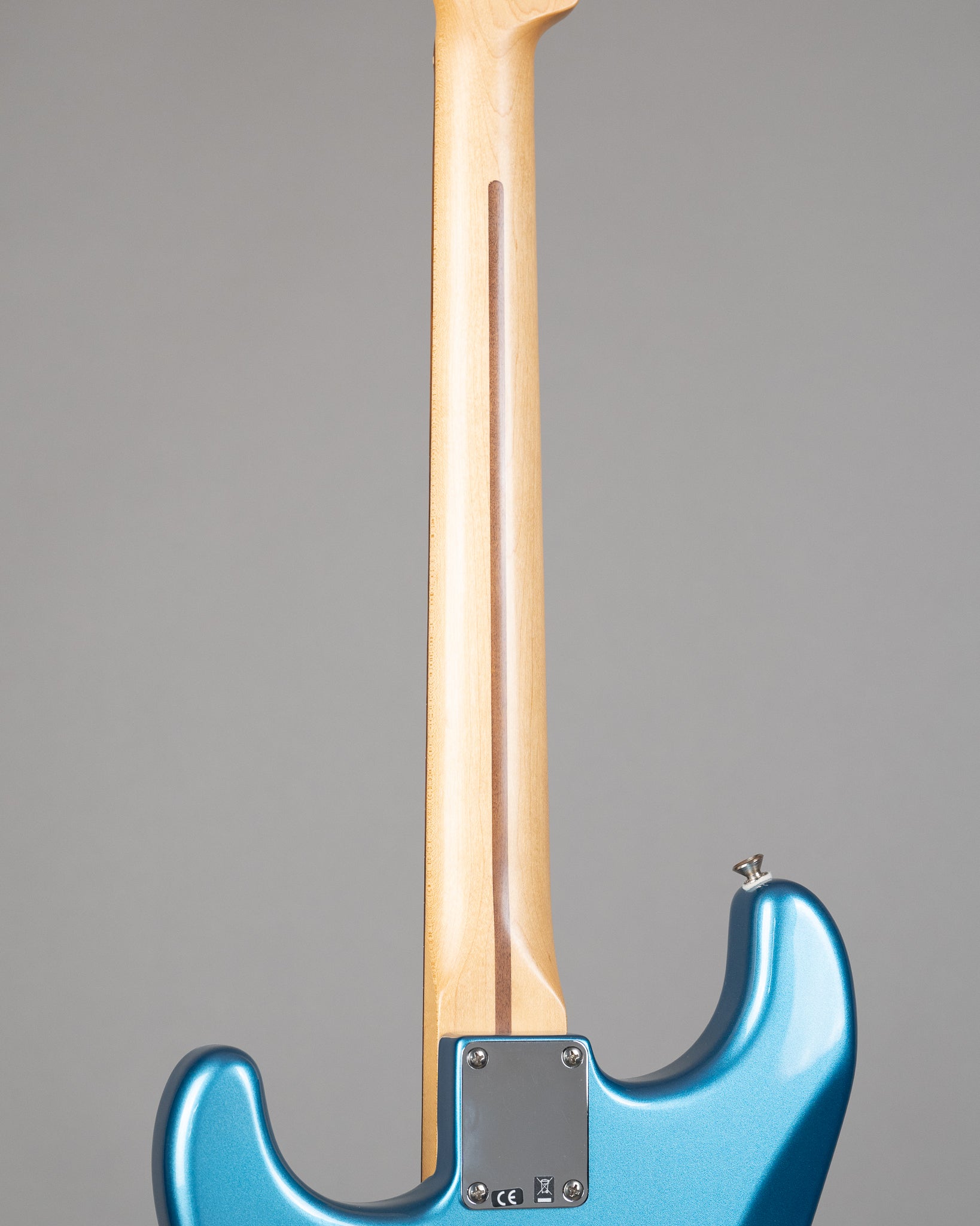 2014 Fender Standard Stratocaster (Mexico, Lake Placid Blue)