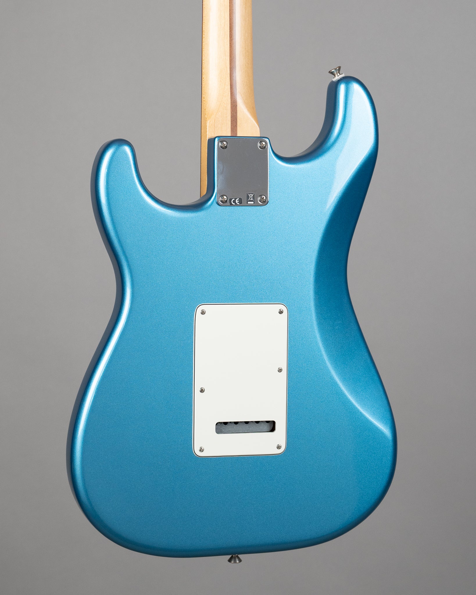 2014 Fender Standard Stratocaster (Mexico, Lake Placid Blue)