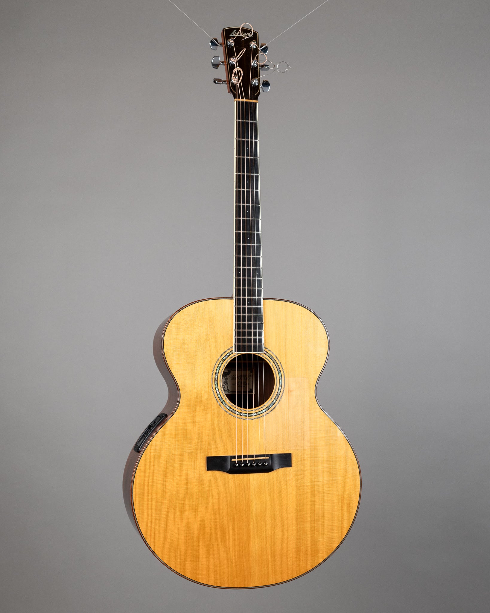 1997 Larrivee J-09 Jumbo (Canada, Natural, OHSC)