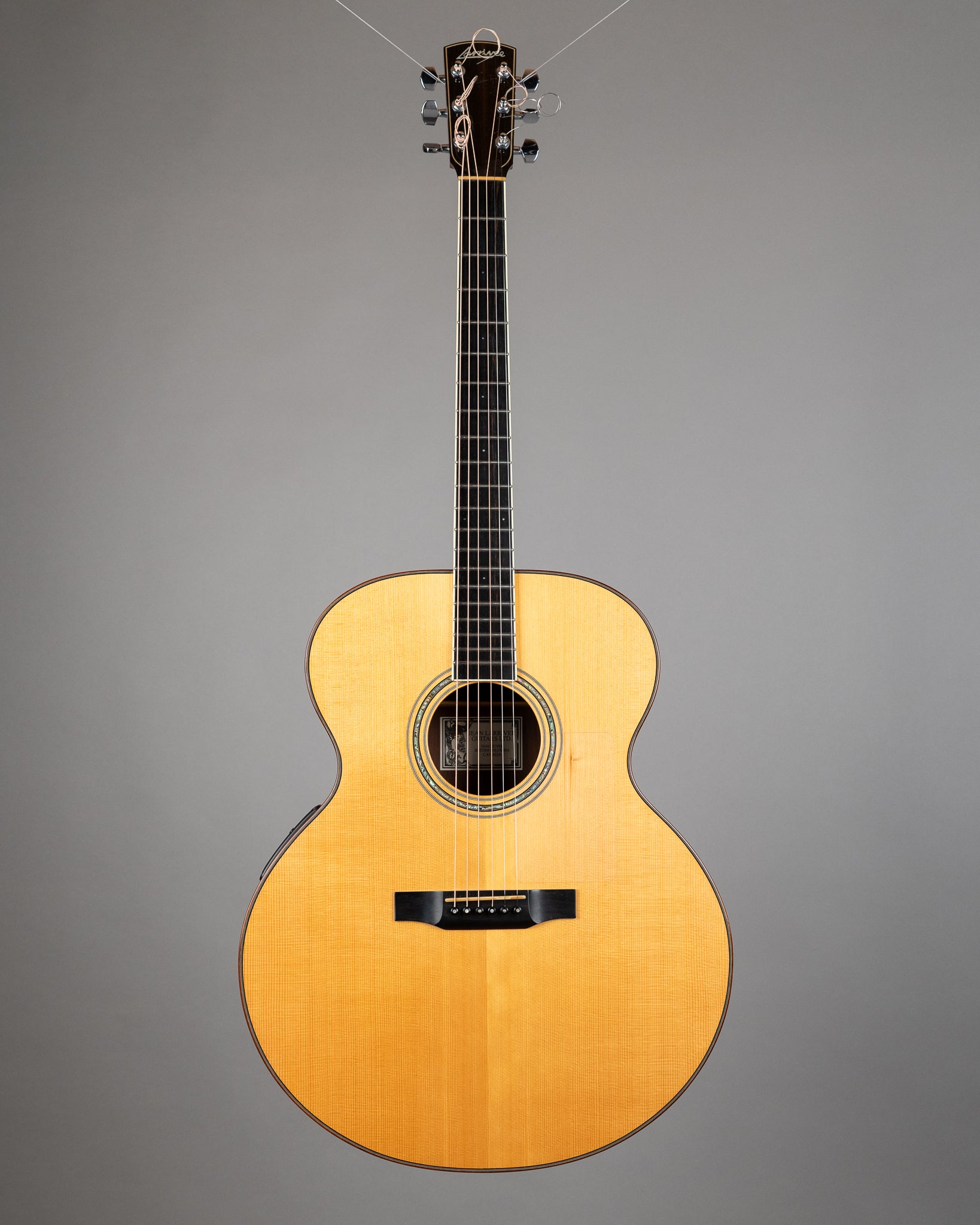 1997 Larrivee J-09 Jumbo (Canada, Natural, OHSC)