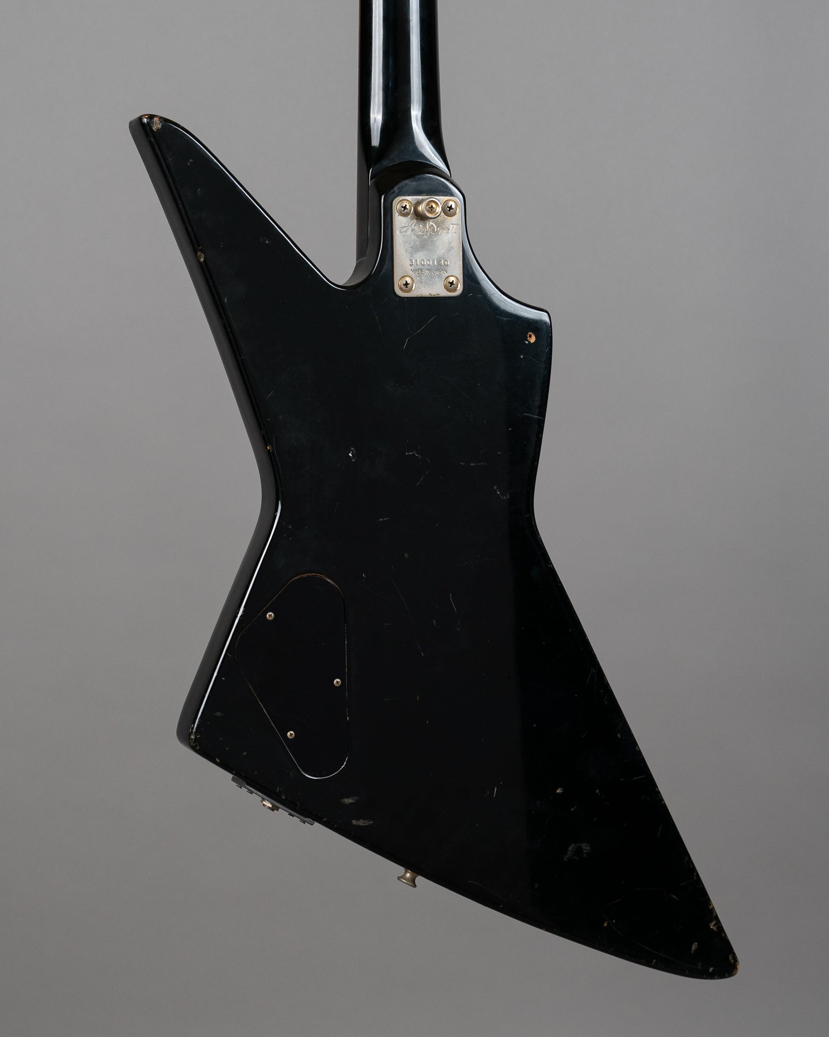 1983 Aria Pro II ZZ Deluxe Bass (Japan, Black)