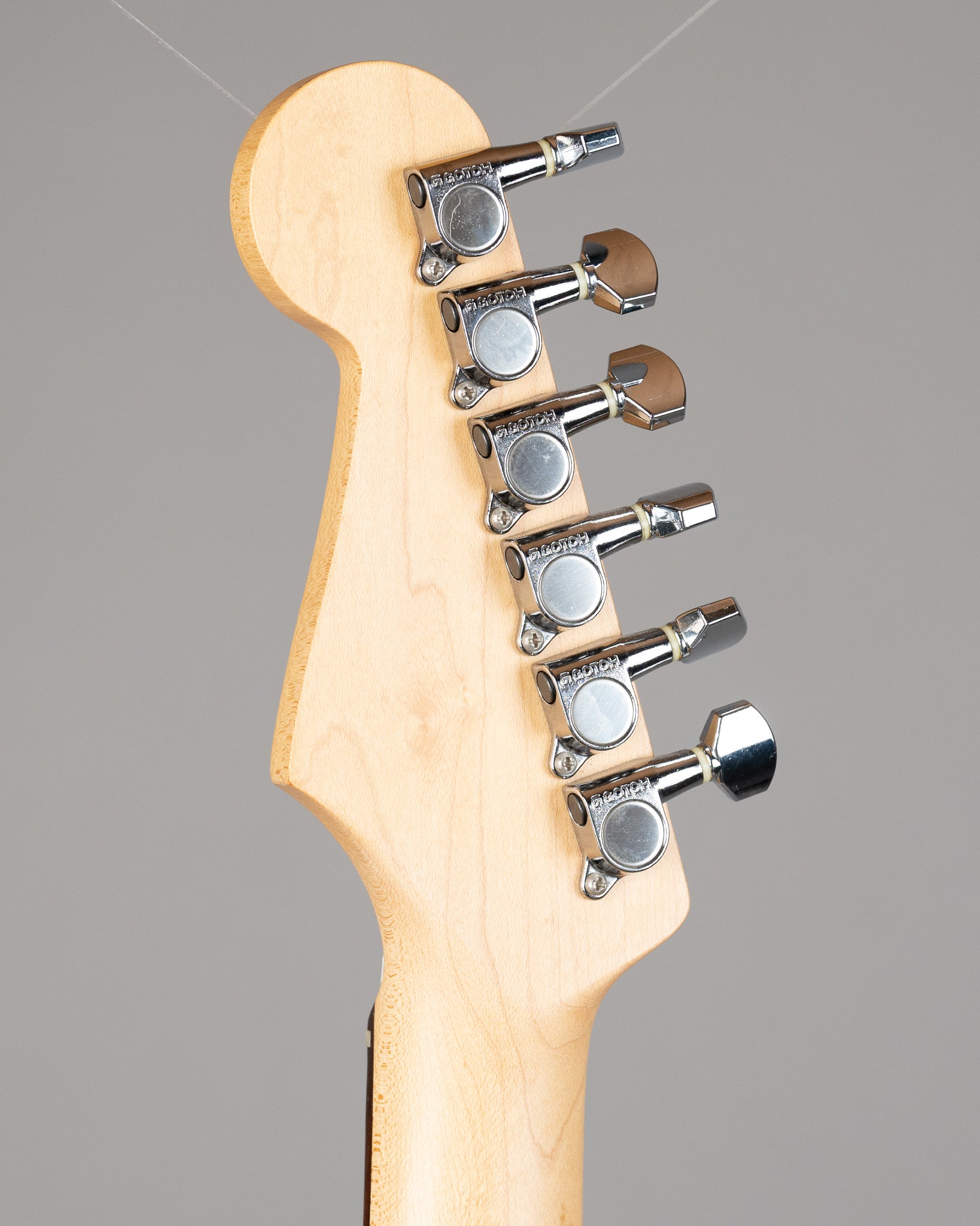 2010 Fender ST-50 Stratocaster (Japan, Sunburst, Gig Bag)