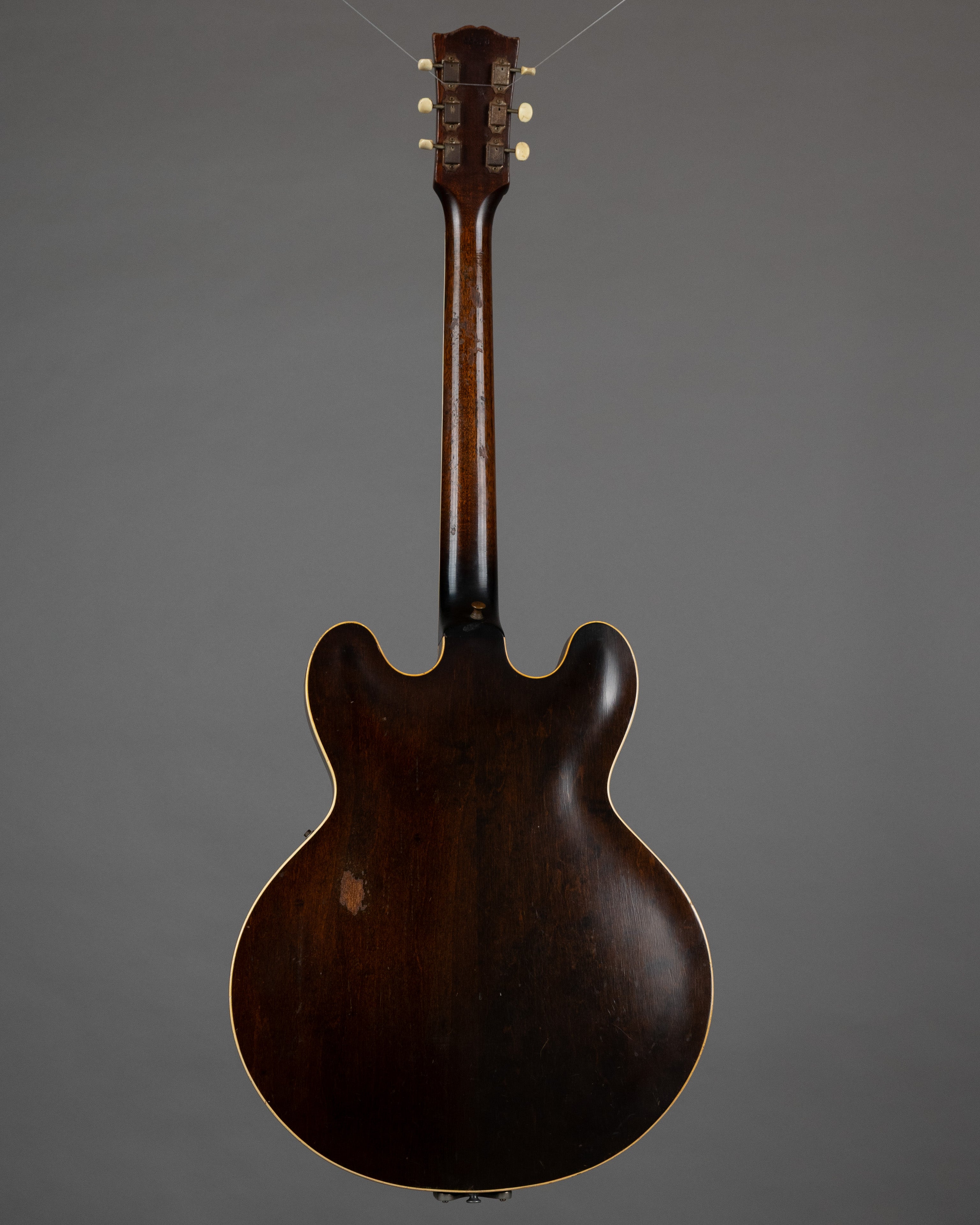 1962 Gibson ES-330 (USA, Sunburst, TKL Case)