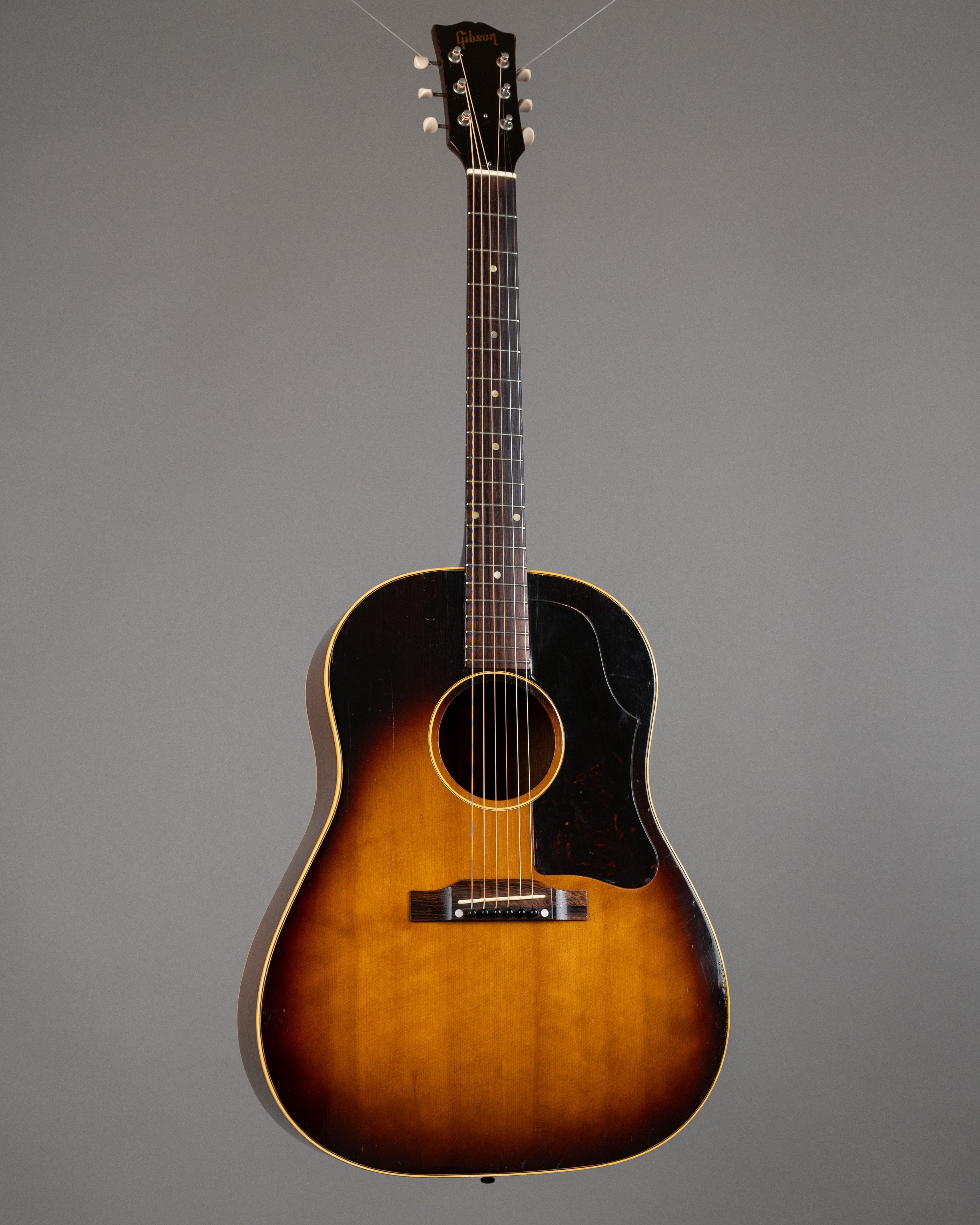 c1958 Gibson J-45 (USA, Sunburst, HSC)