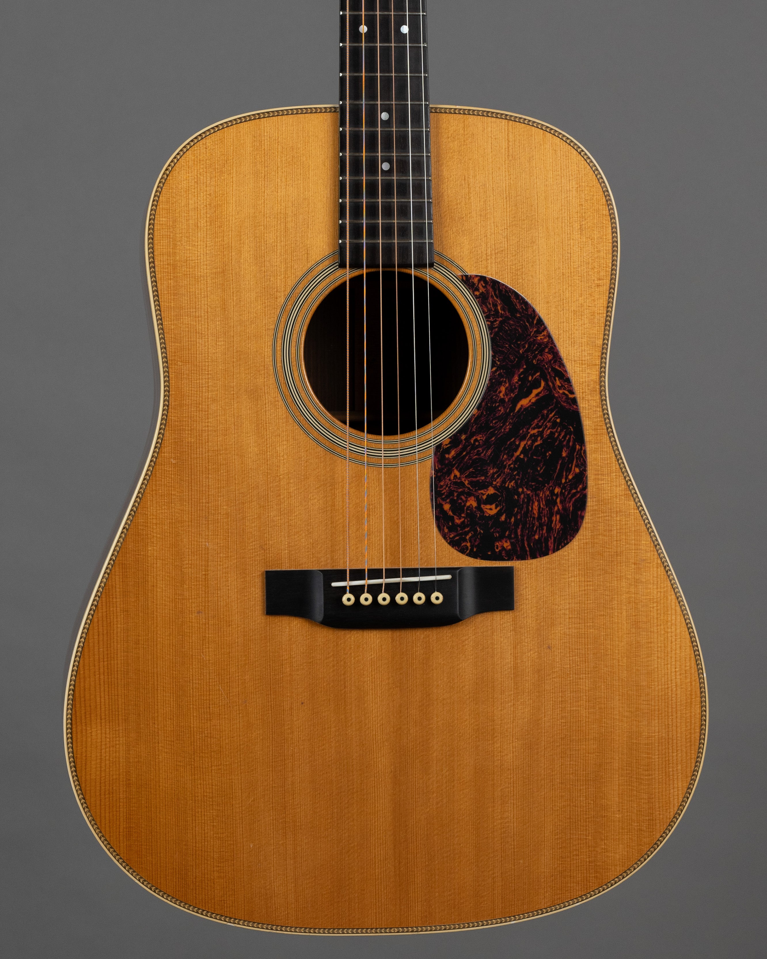 2009 Martin HD-28 (USA, Natural Gloss, OHSC)