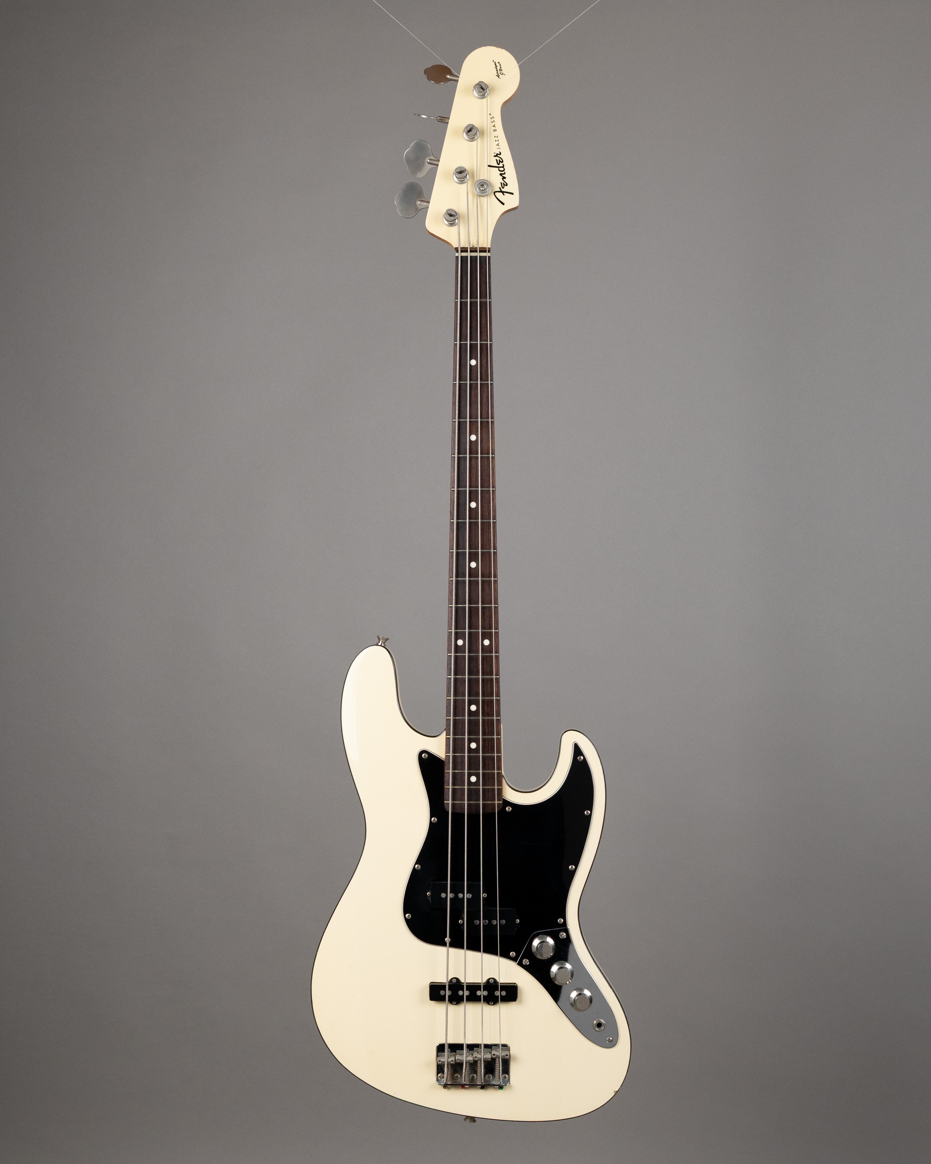 2006 Fender Aerodyne Jazz Bass (Japan, Vintage White)