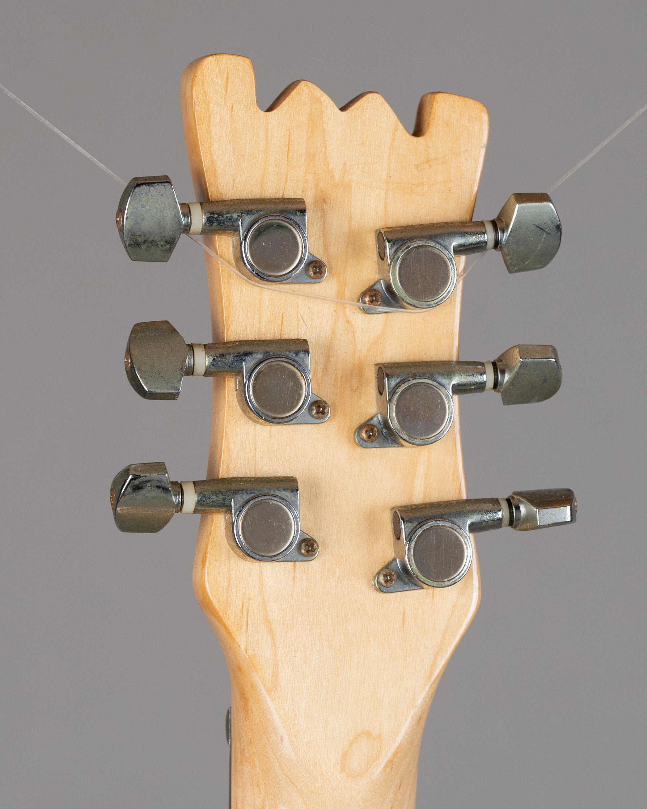 c2000s Mosrite Mini (Japan, White, OGB)