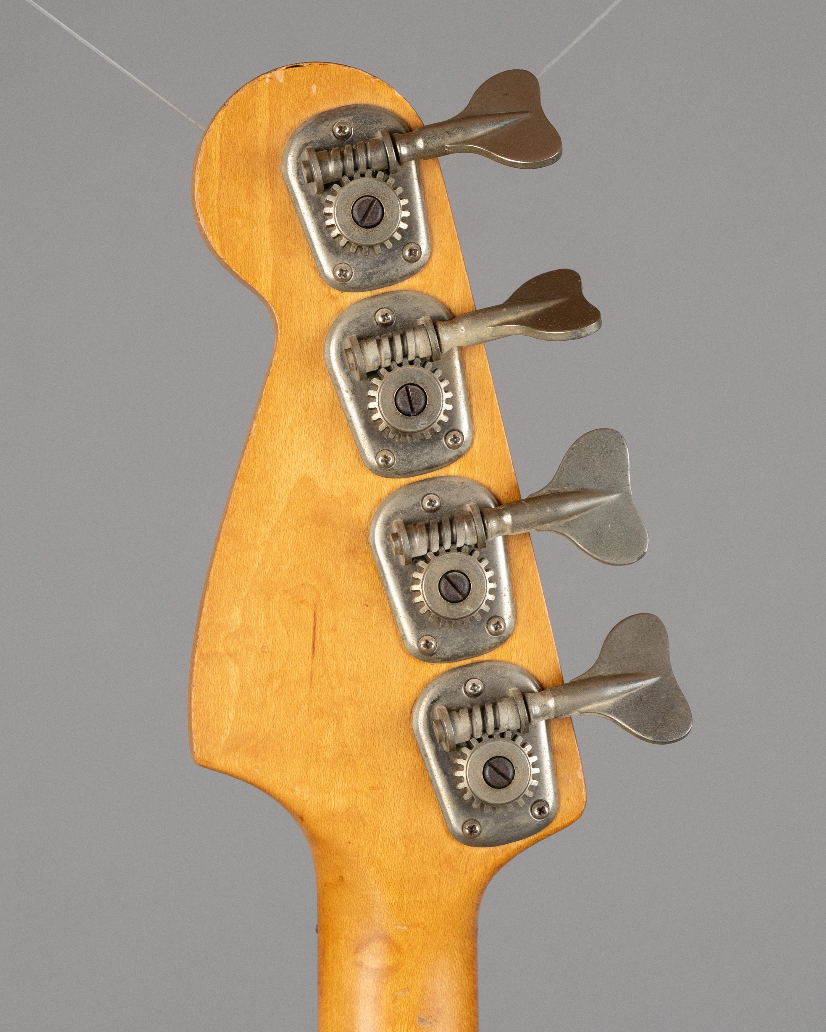 1975 Fender Musicmaster Bass (USA, Dakota Red, HSC)