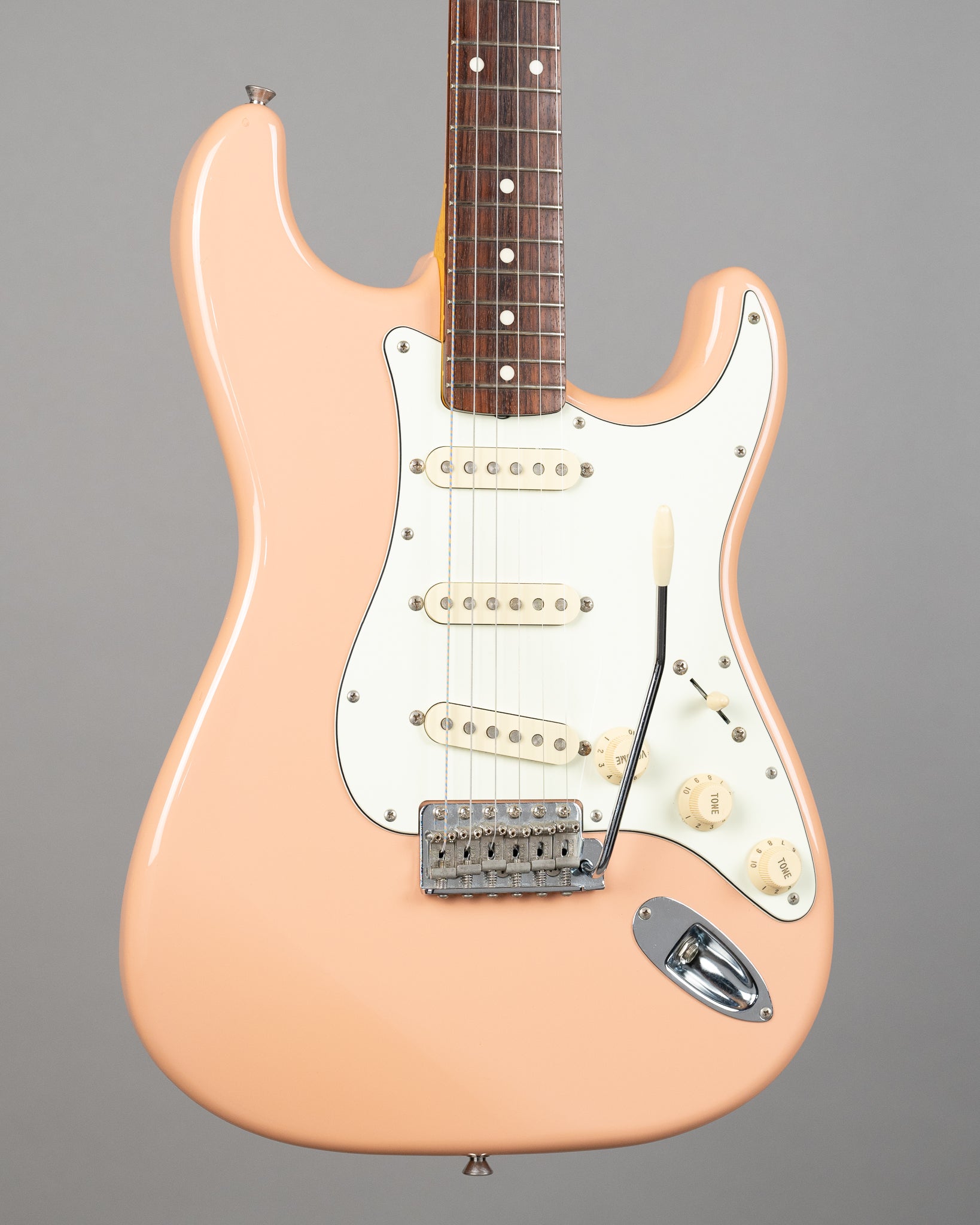 1996 Fender ST62 Stratocaster (Japan, Shell Pink)