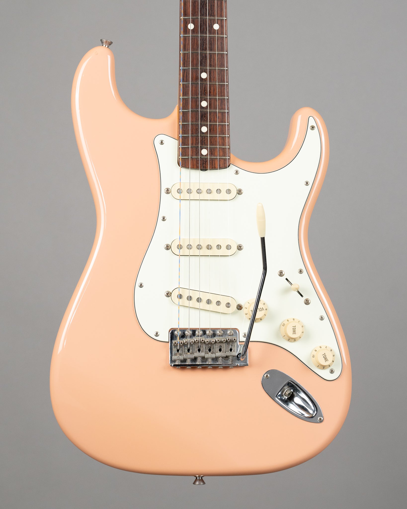 1996 Fender ST62 Stratocaster (Japan, Shell Pink)