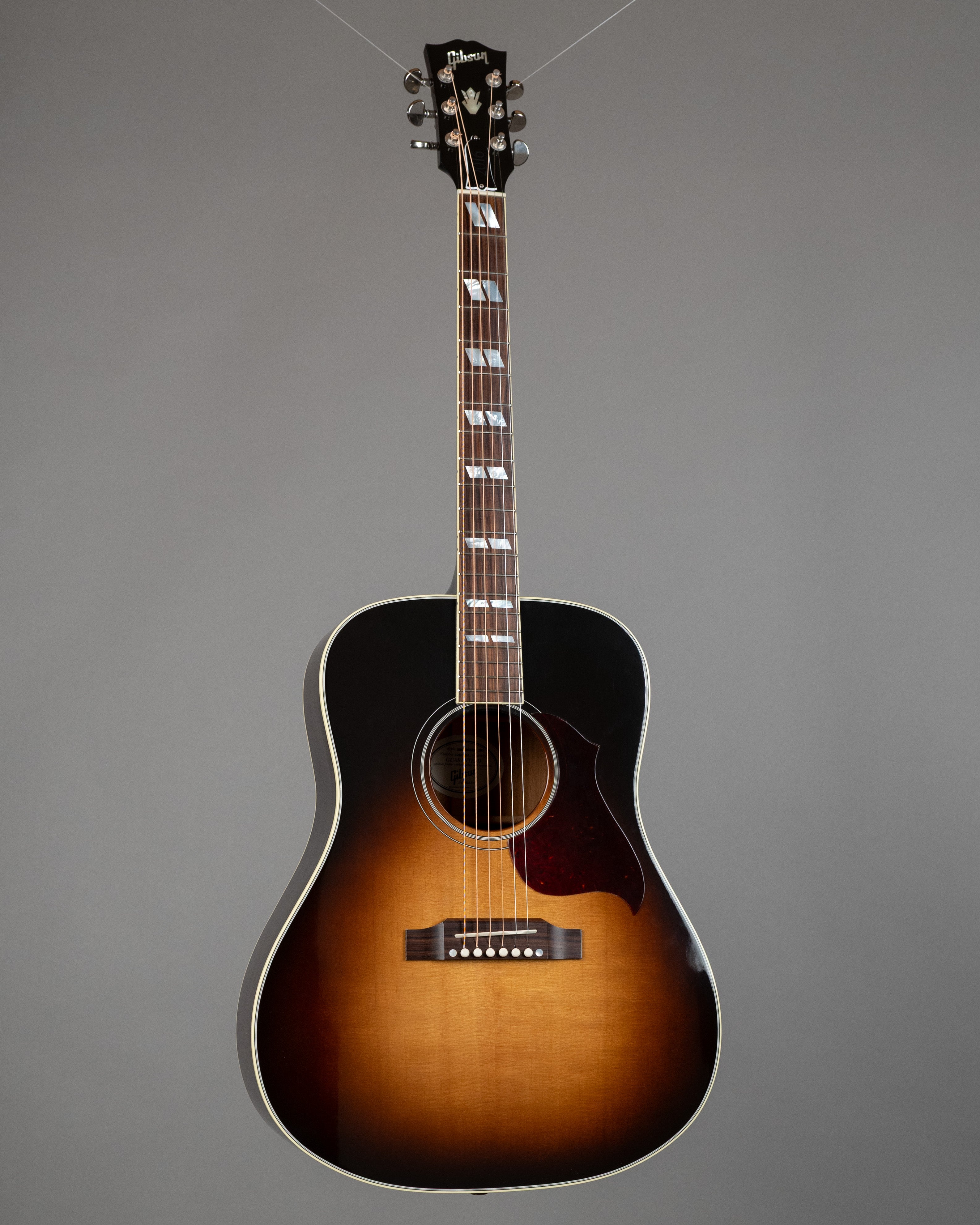 2016 Gibson Hummingbird Pro (USA, Sunburst, OHSC)