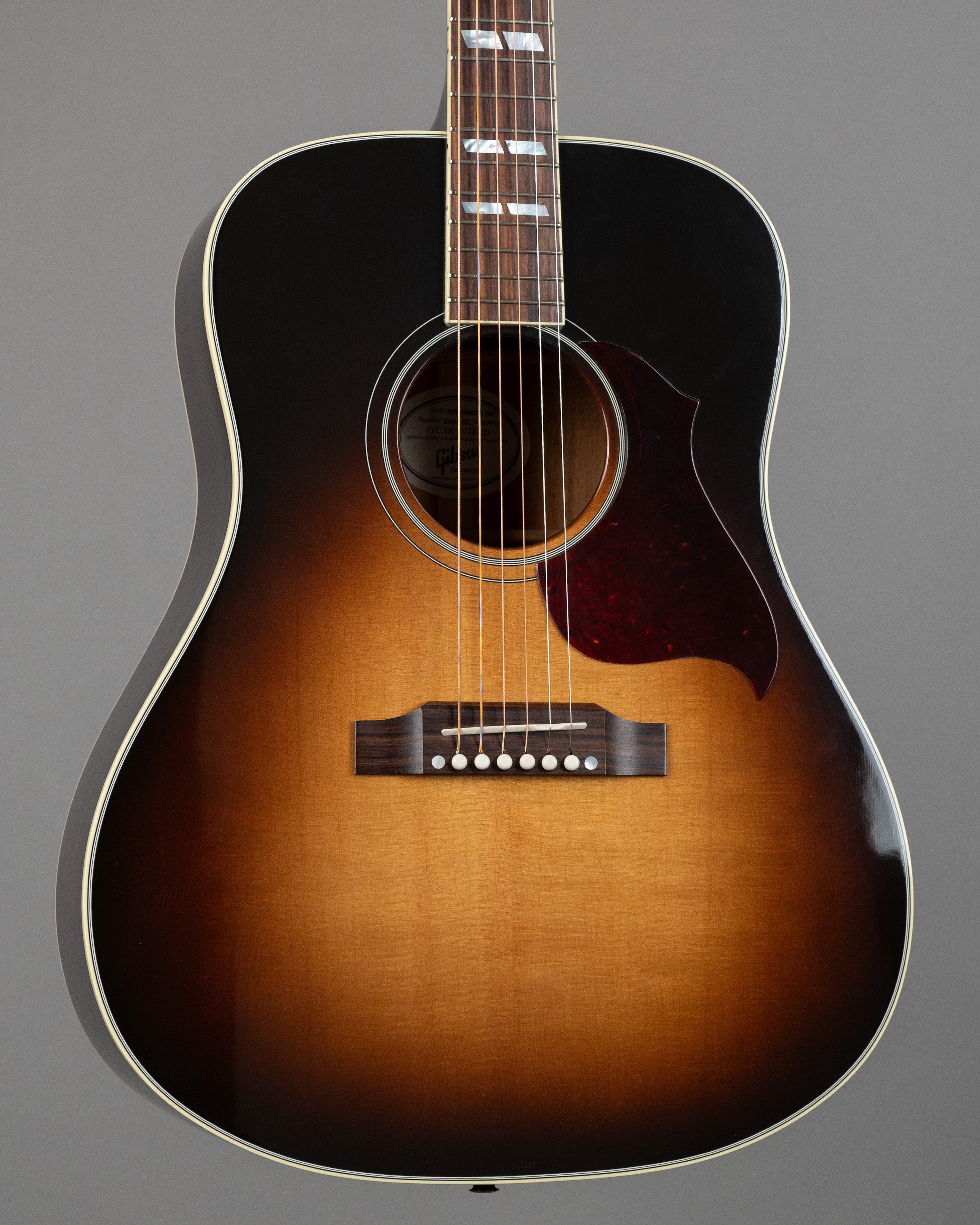 2016 Gibson Hummingbird Pro (USA, Sunburst, OHSC)