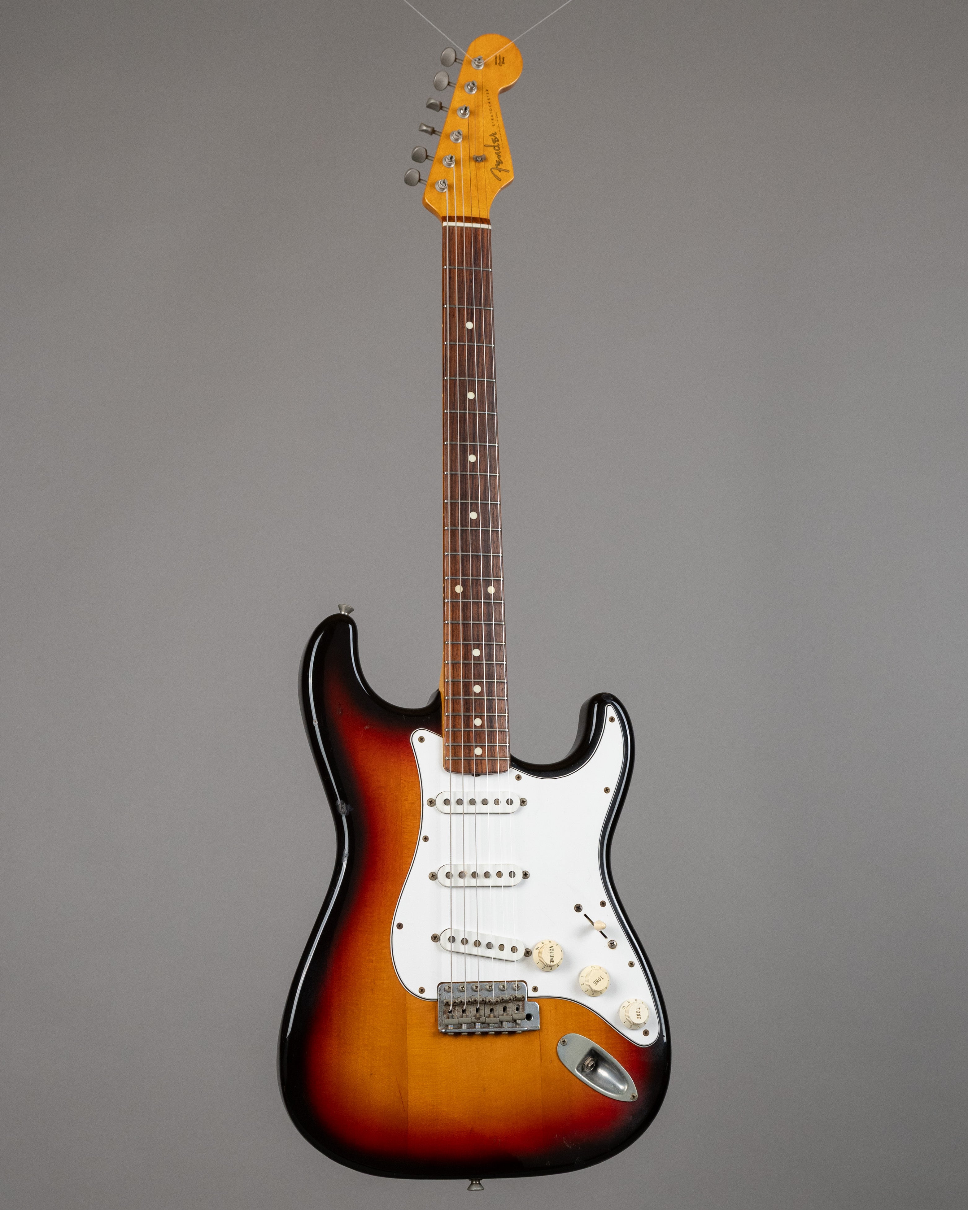 1997 Fender Stratocaster ST-62 (Japan, Sunburst)