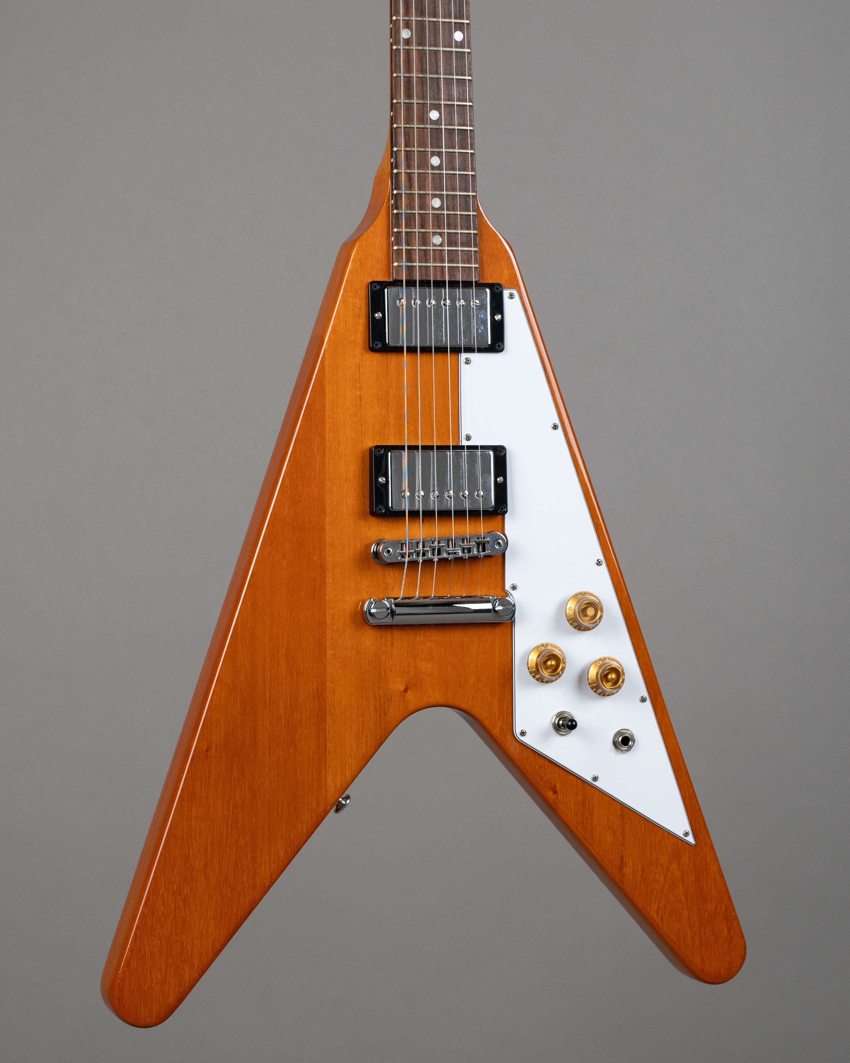 2023 Gibson ’70s Flying V (USA, Antique Natural, OHSC)