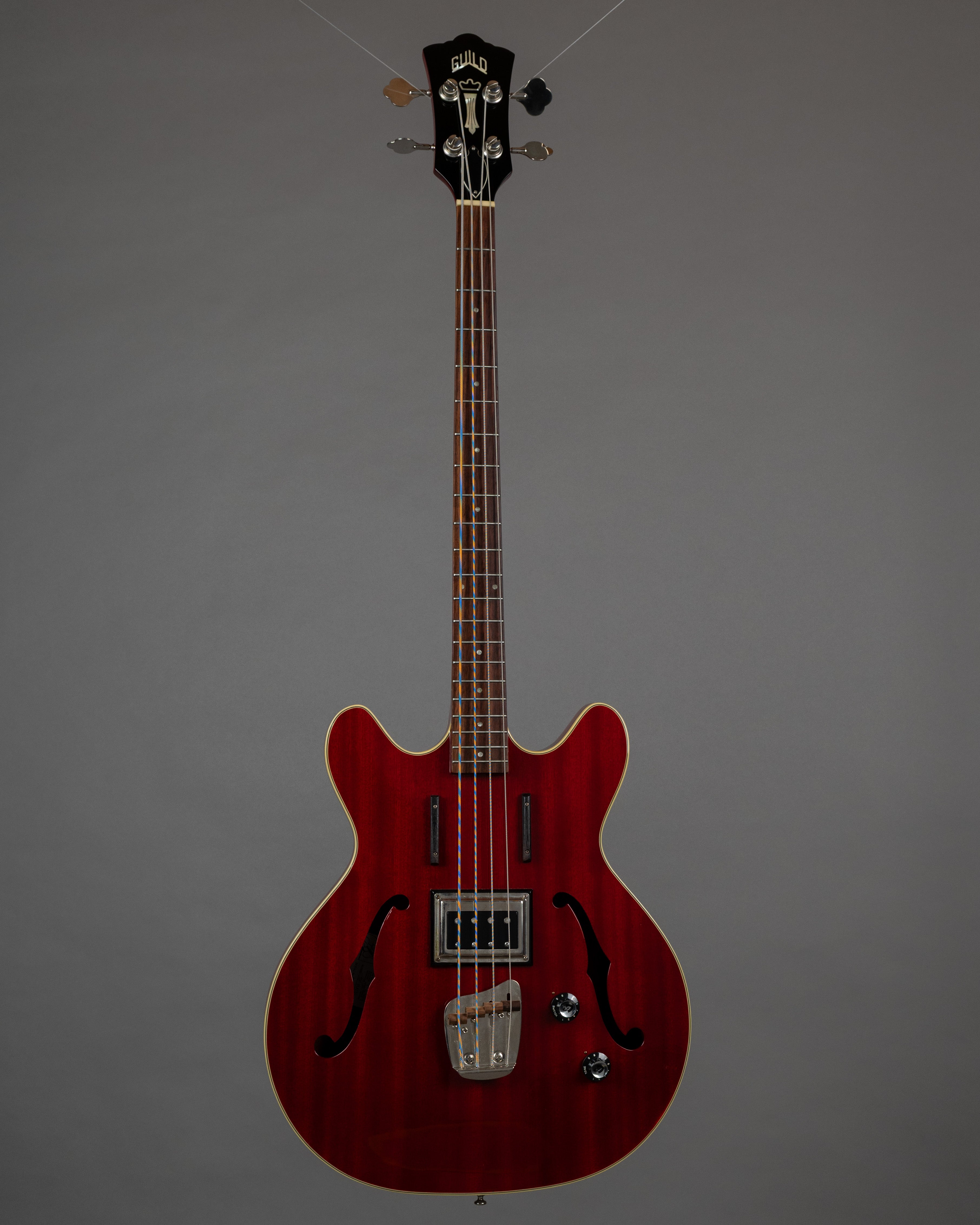 2013 Guild Starfire Bass (Korea, Cherry, OHSC)