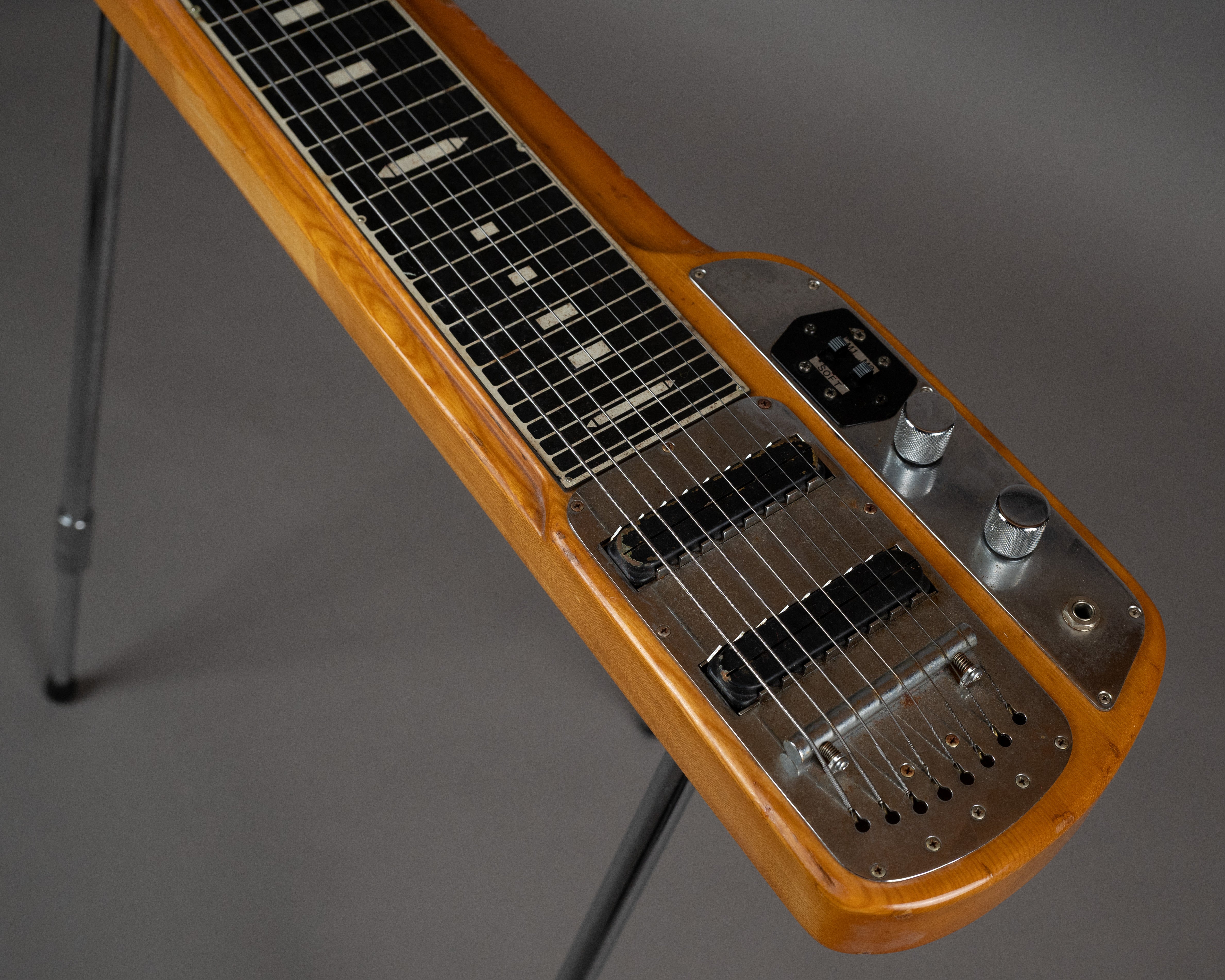 c1970s Guyatone Stringmaster 8 String Lap Steel (Japan, Natural, OHSC and Legs!)