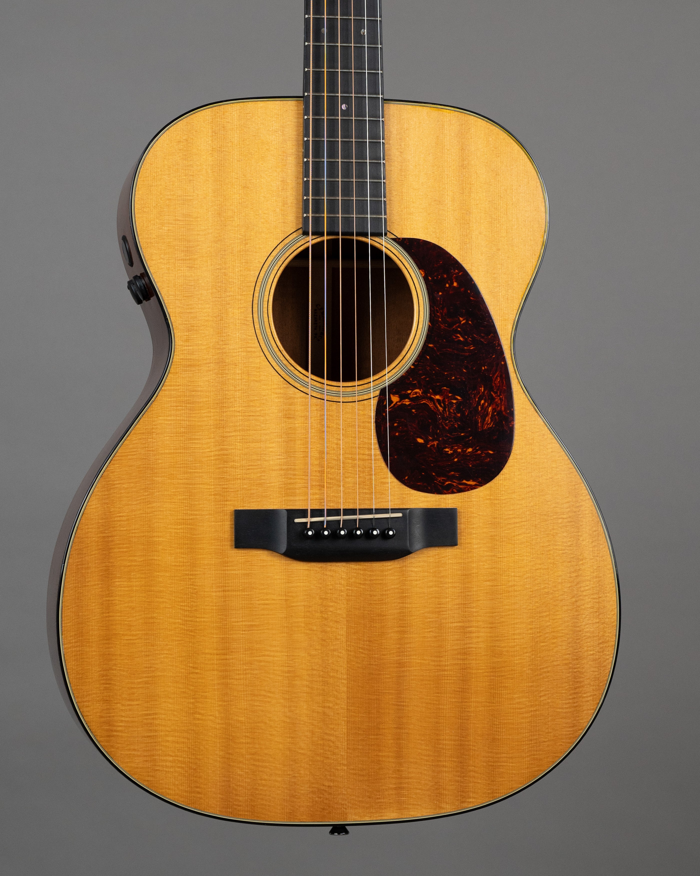 2016 Martin 000-18E Retro (USA, Natural Gloss, OHSC)