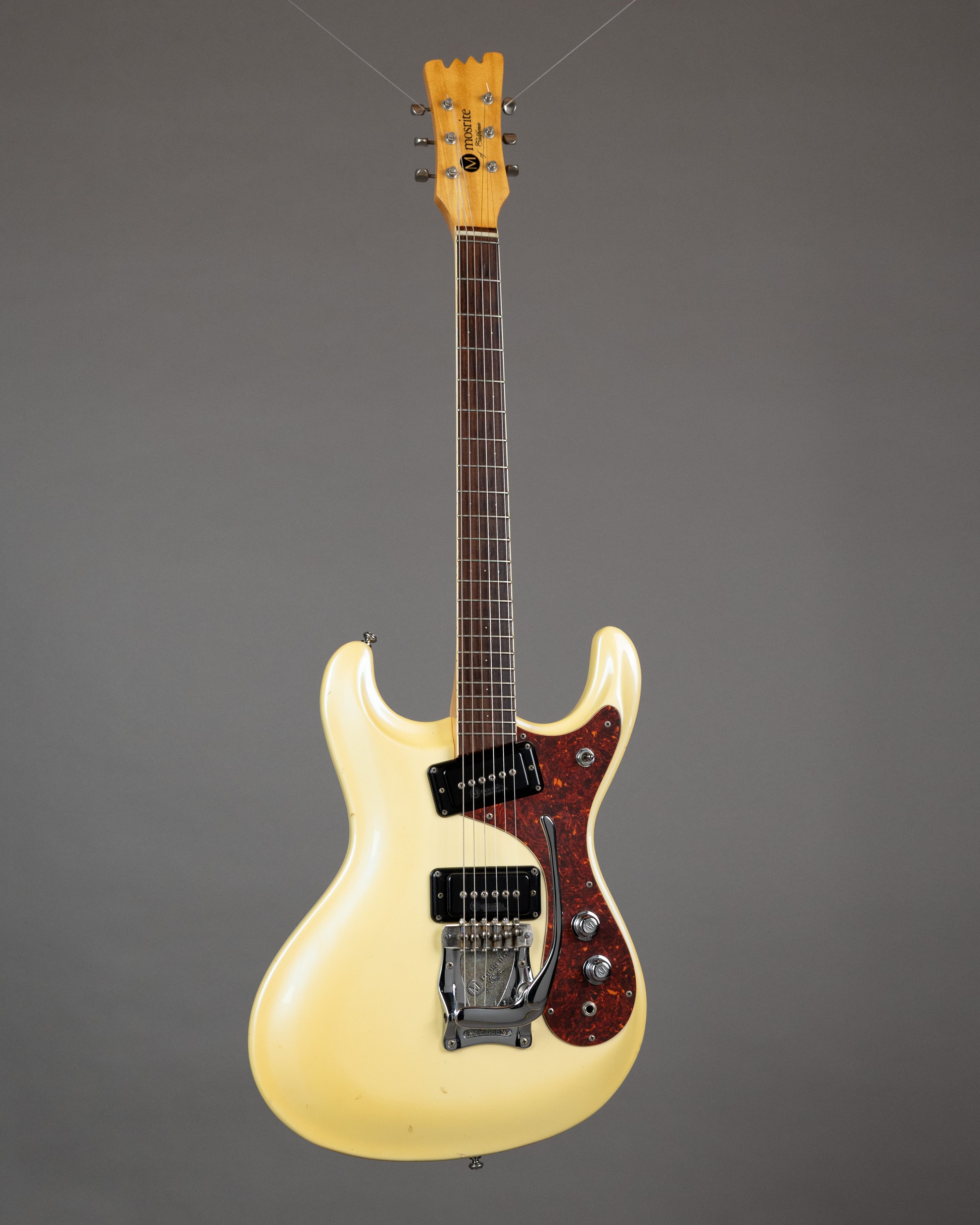 c1990s Mosrite Ventures Excellent (Japan, Pearl White)