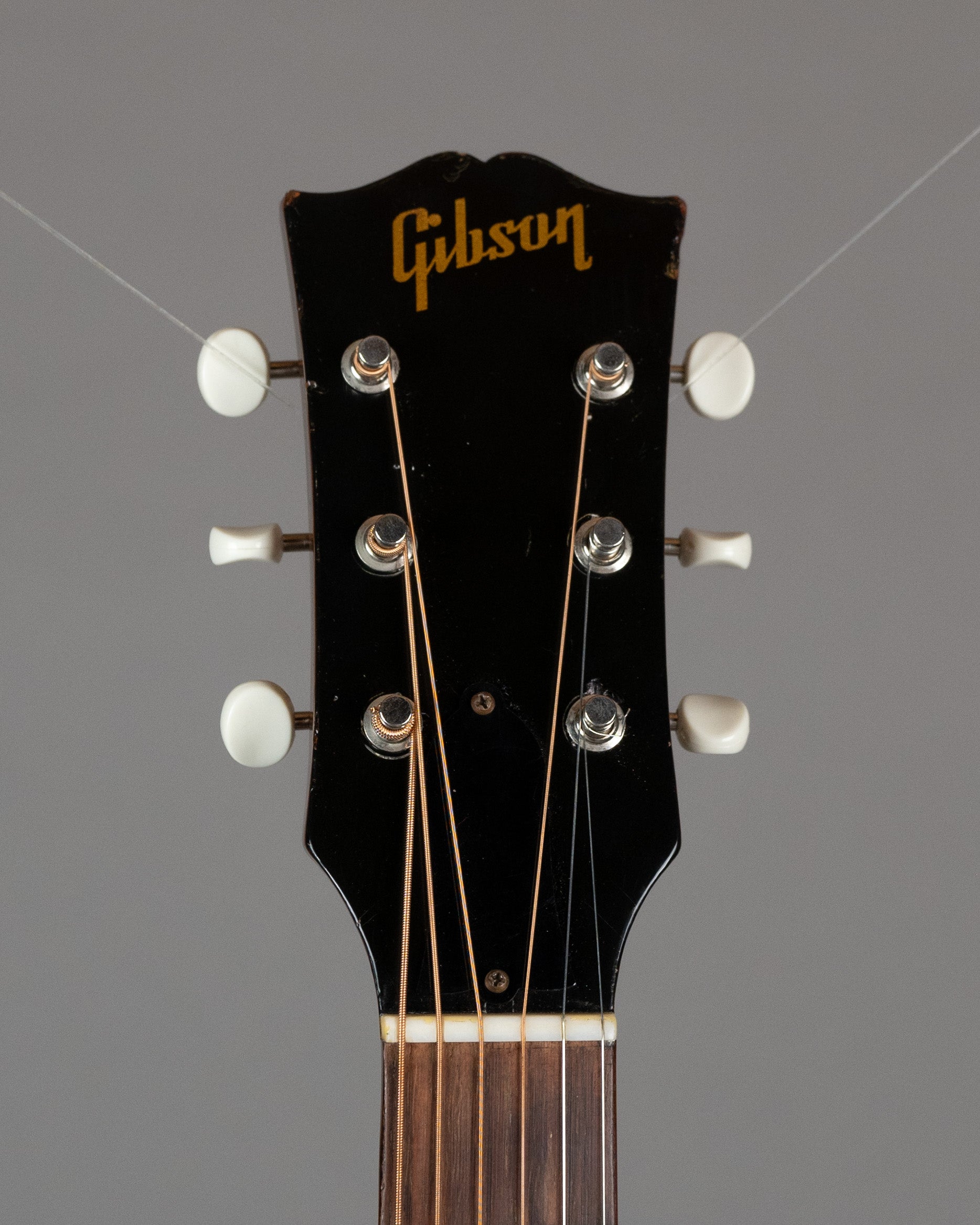 c1950 Gibson L-48 (USA, Sunburst, Pasteboard Case)