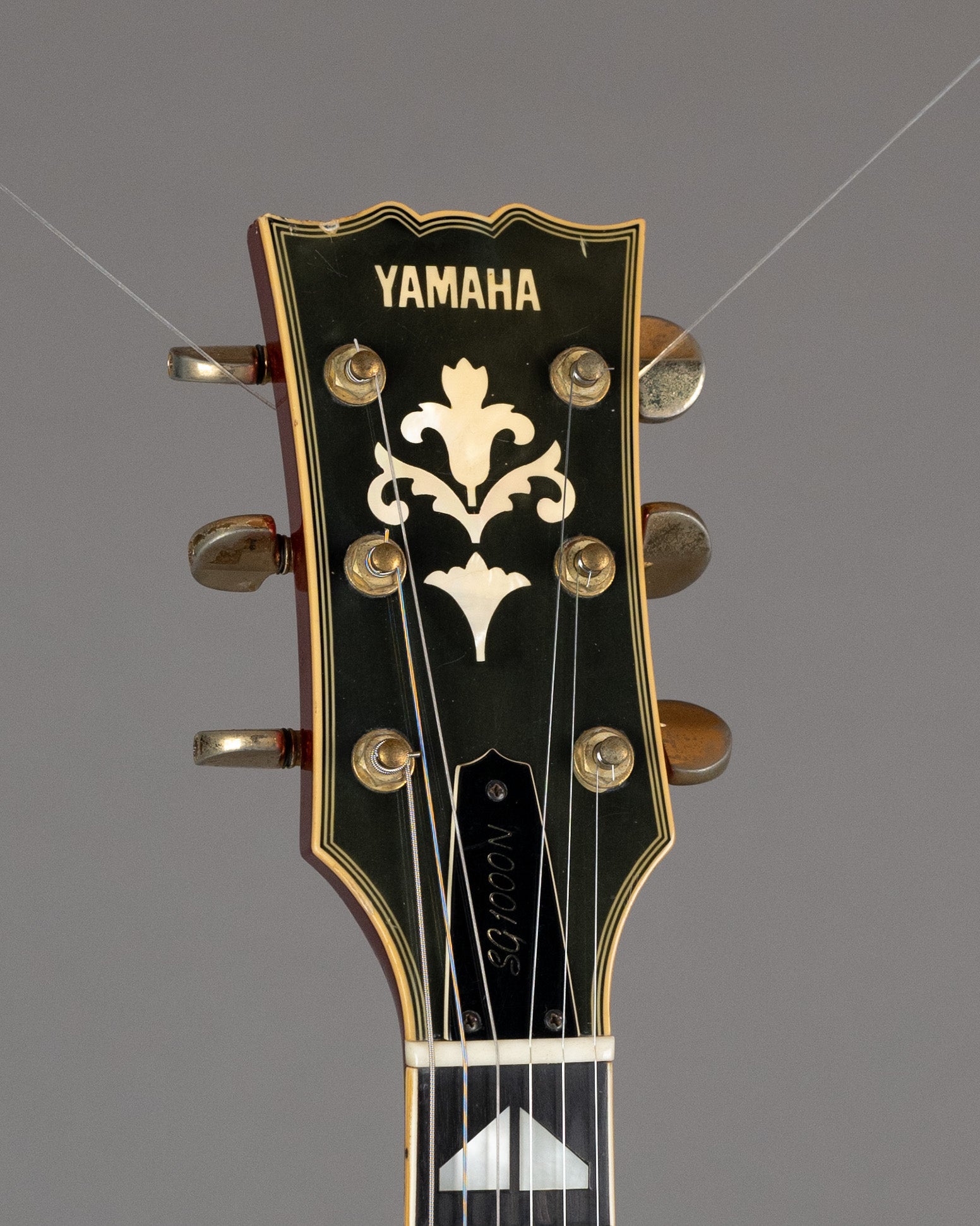 1983 Yamaha SG1000N (USA, Candy Apple Red, OHSC)