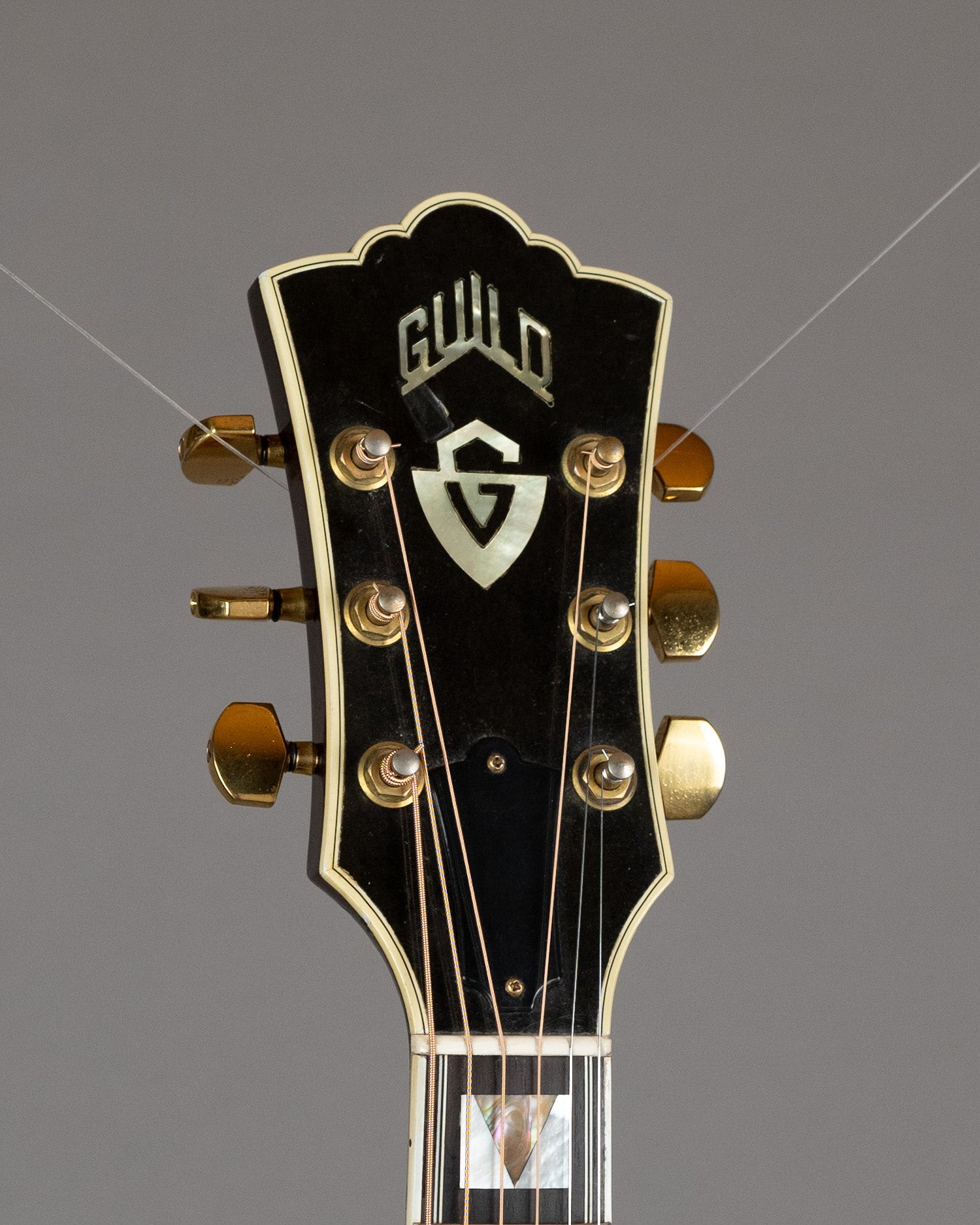 1979 Guild D-55 NT (USA, Natural Gloss, OHSC)