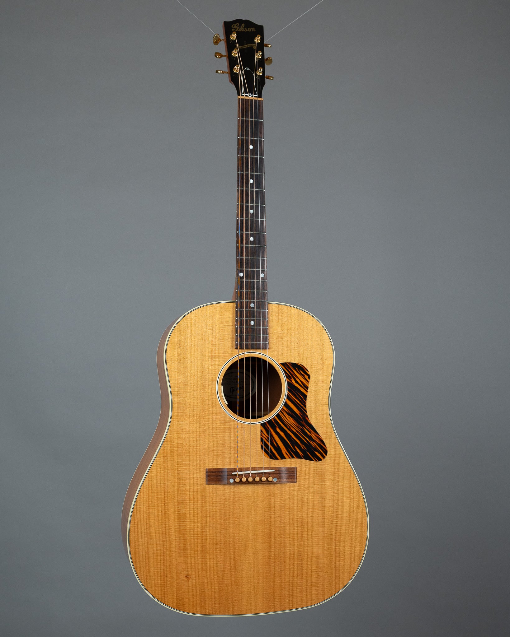 2018 Gibson J-35 (USA, Anthem SL Pickup, Natural Gloss, OHSC)