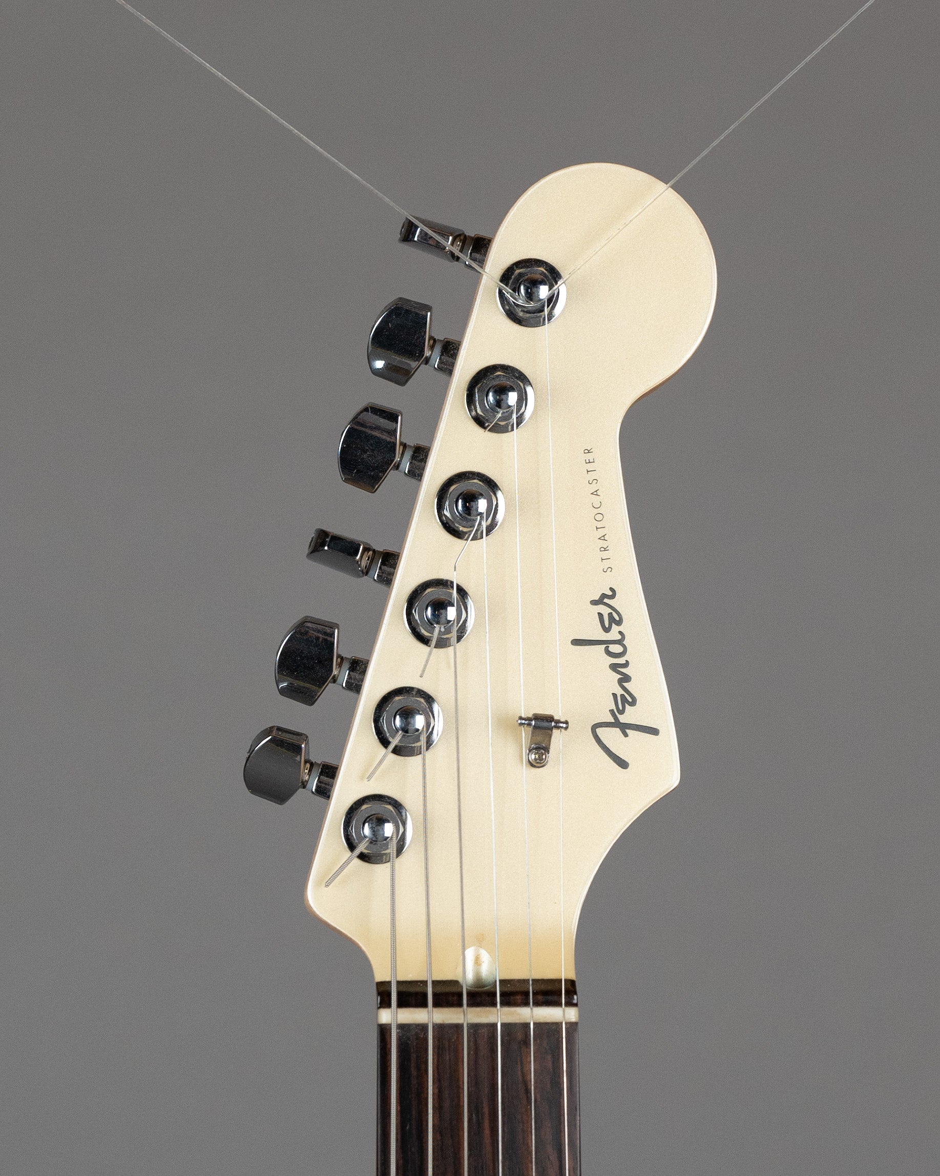 2021 Fender Modern HH Stratocaster (Japan, Olympic Pearl)