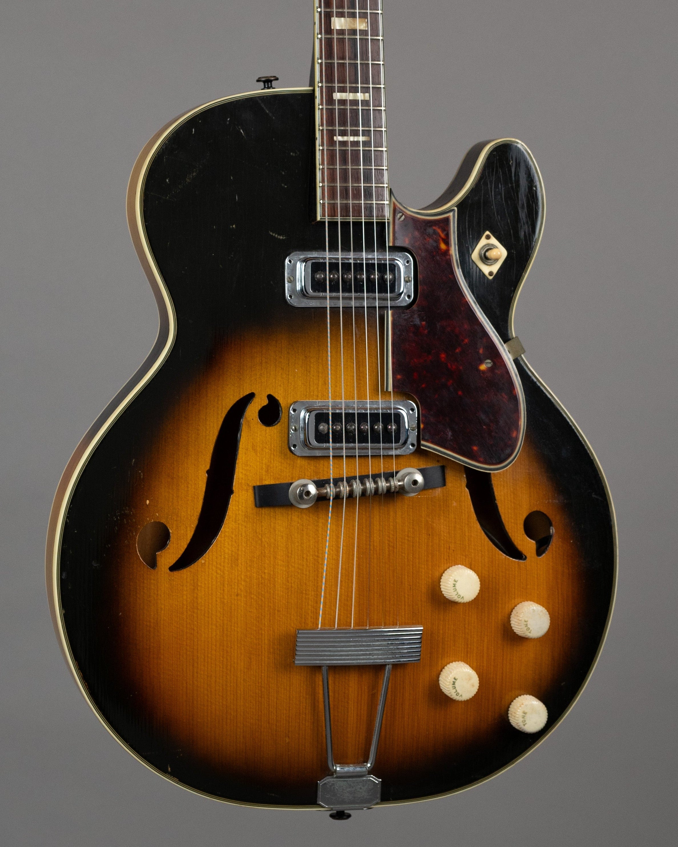 c1960 Harmony H70 Meteor (USA, Sunburst)