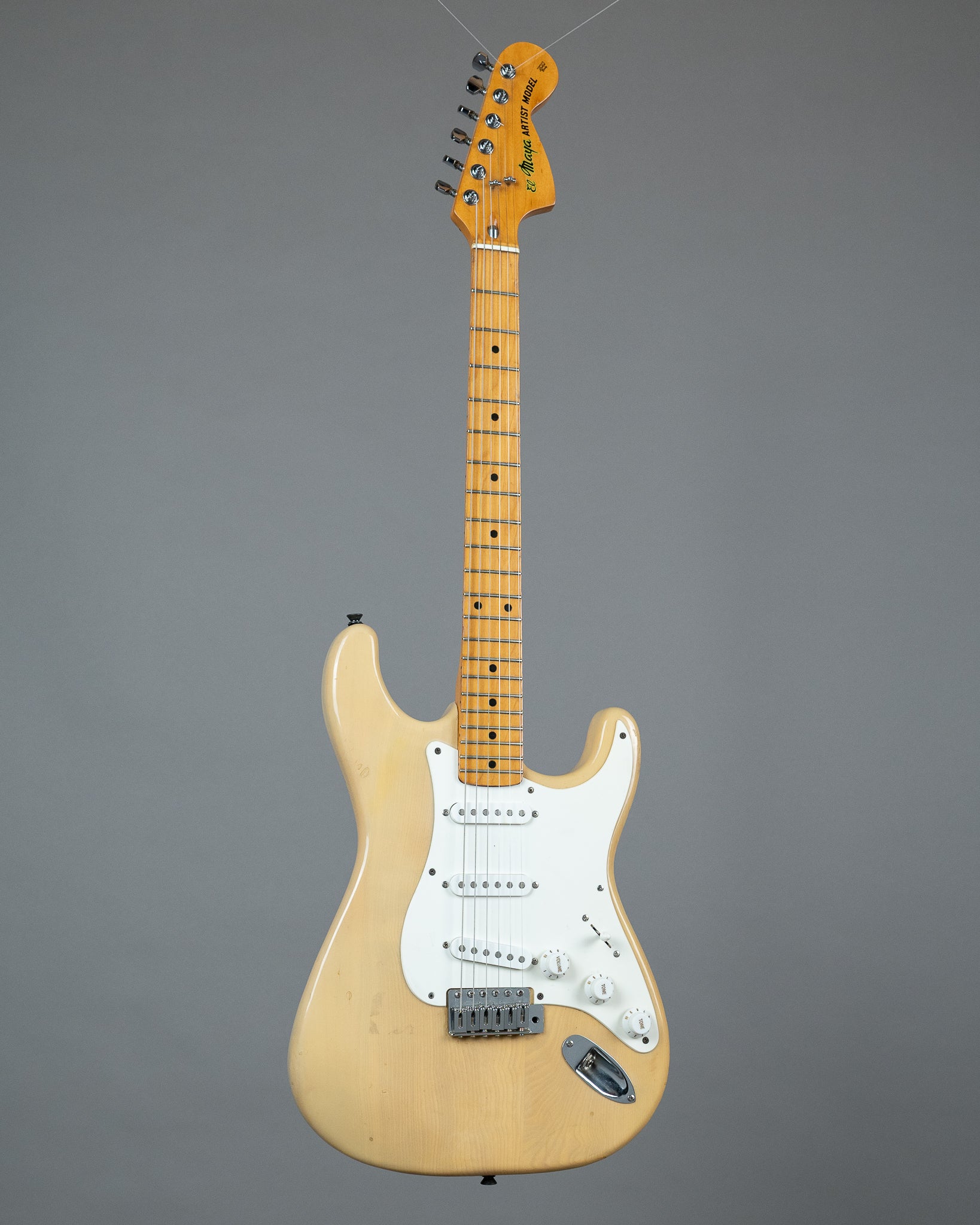 c1980 El Maya Artist Model Stratocaster (Japan, Blonde)