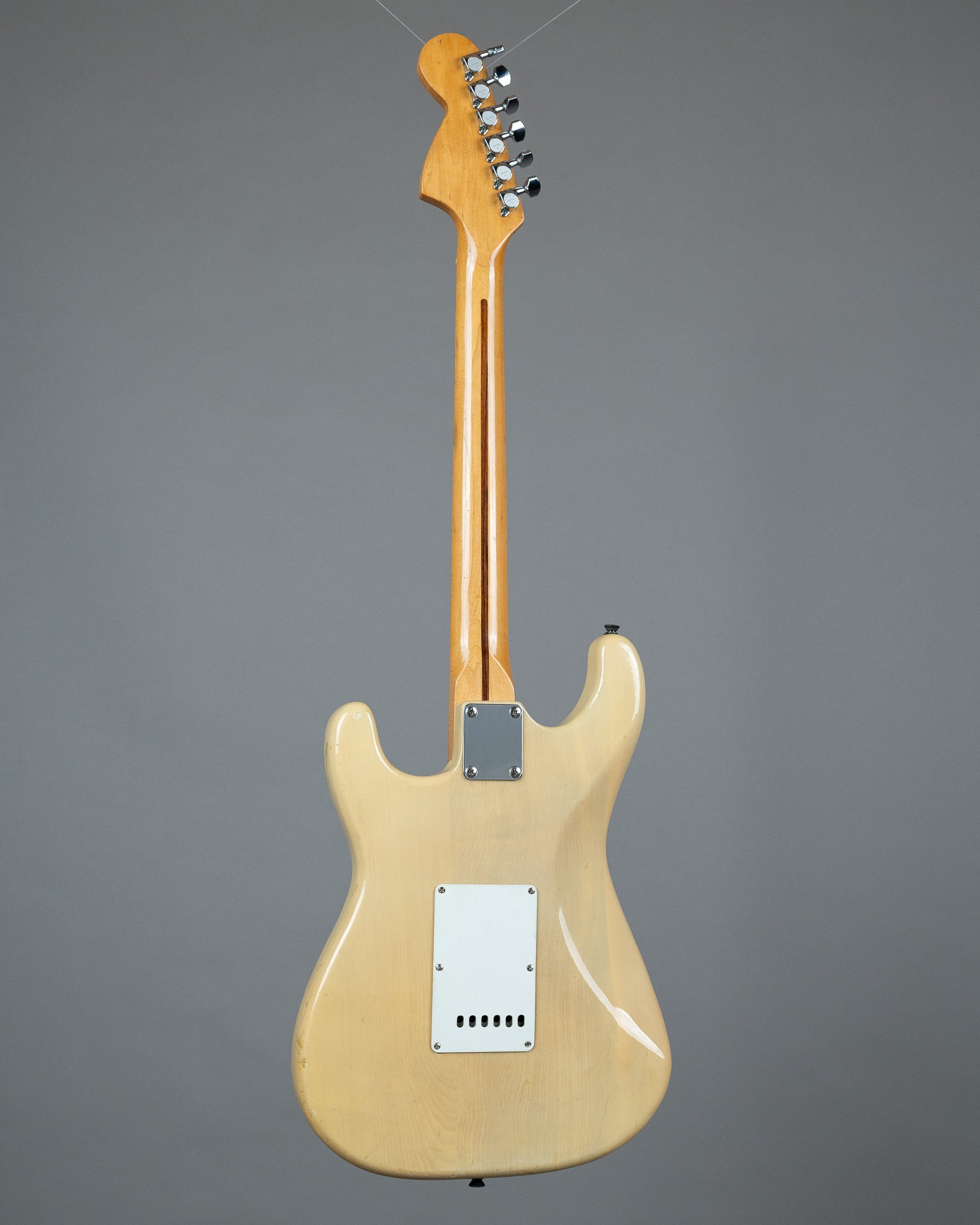 c1980 El Maya Artist Model Stratocaster (Japan, Blonde)