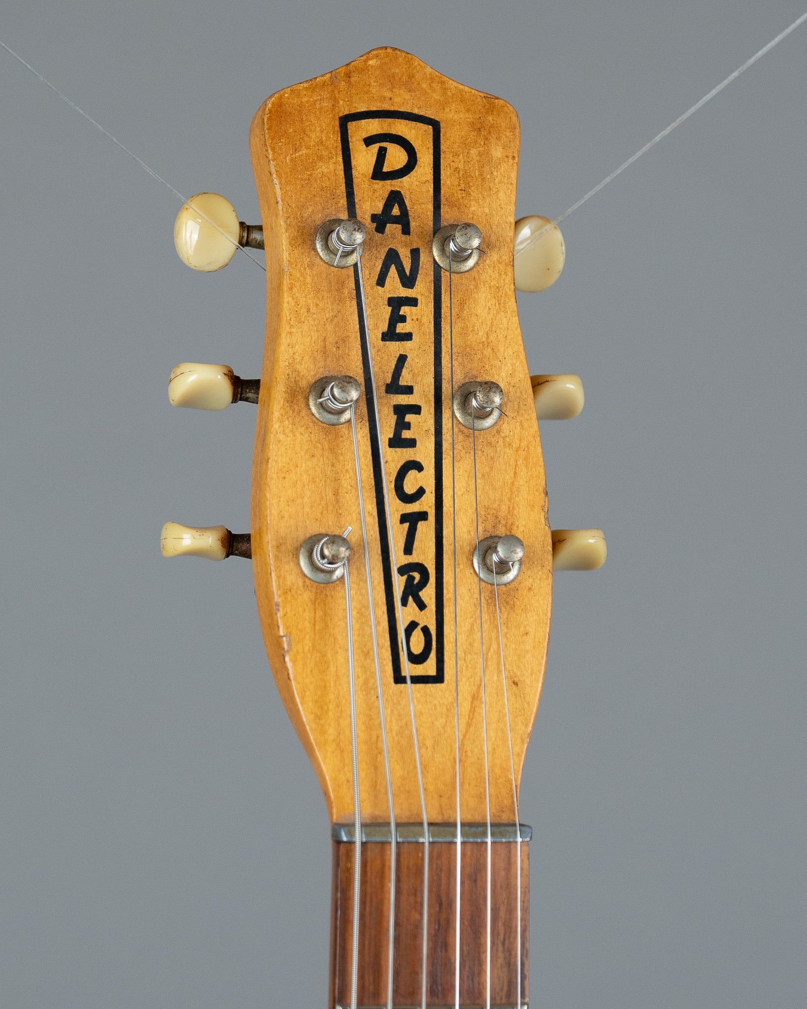 c1990s Danelectro Convertible (Korea, Seal Brown)