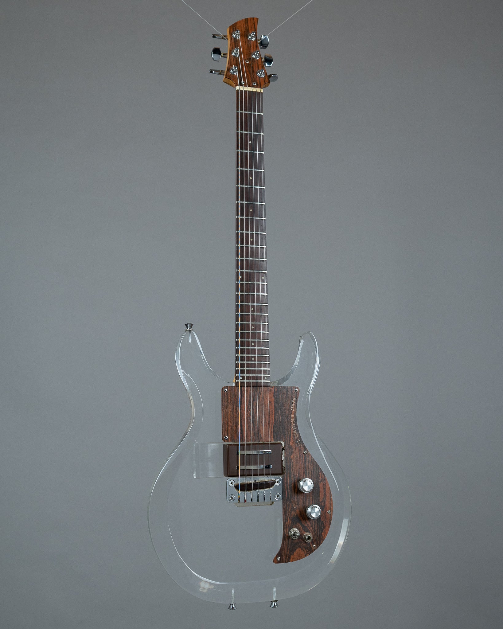 1970 Ampeg Dan Armstrong (USA, Acrylic, OHSC)