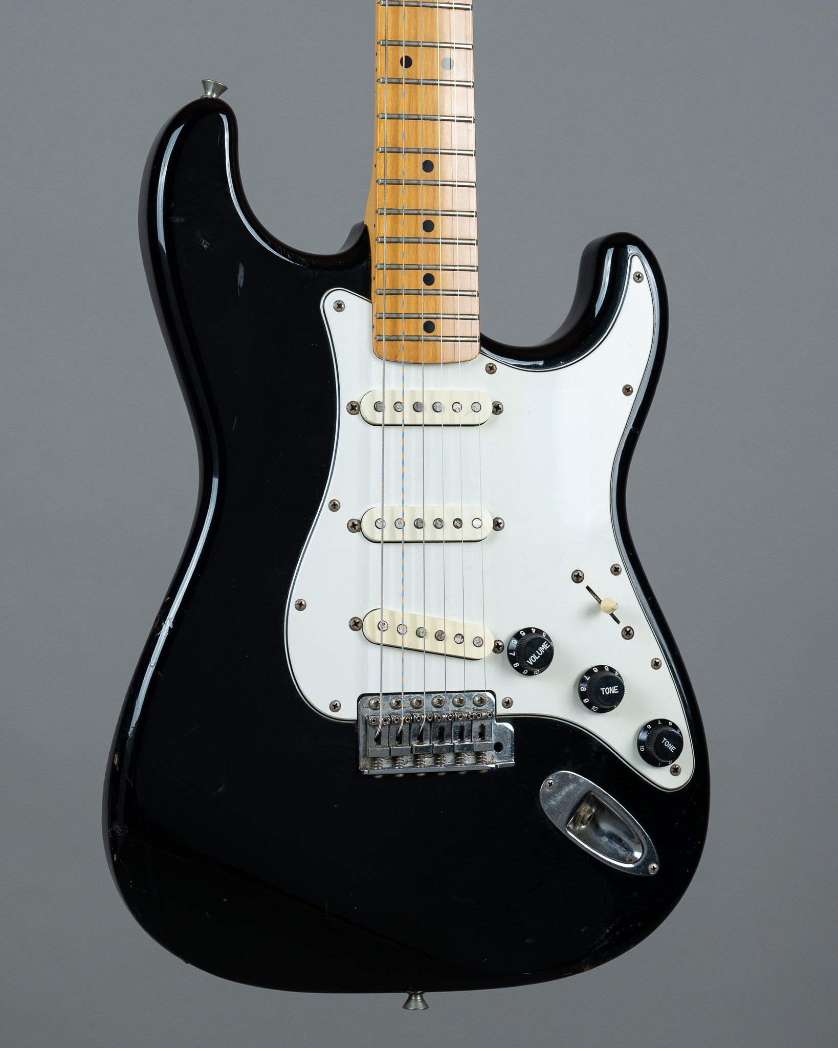 1993 Fender Stratocaster ST-72 '72 Reissue (Japan, Black)