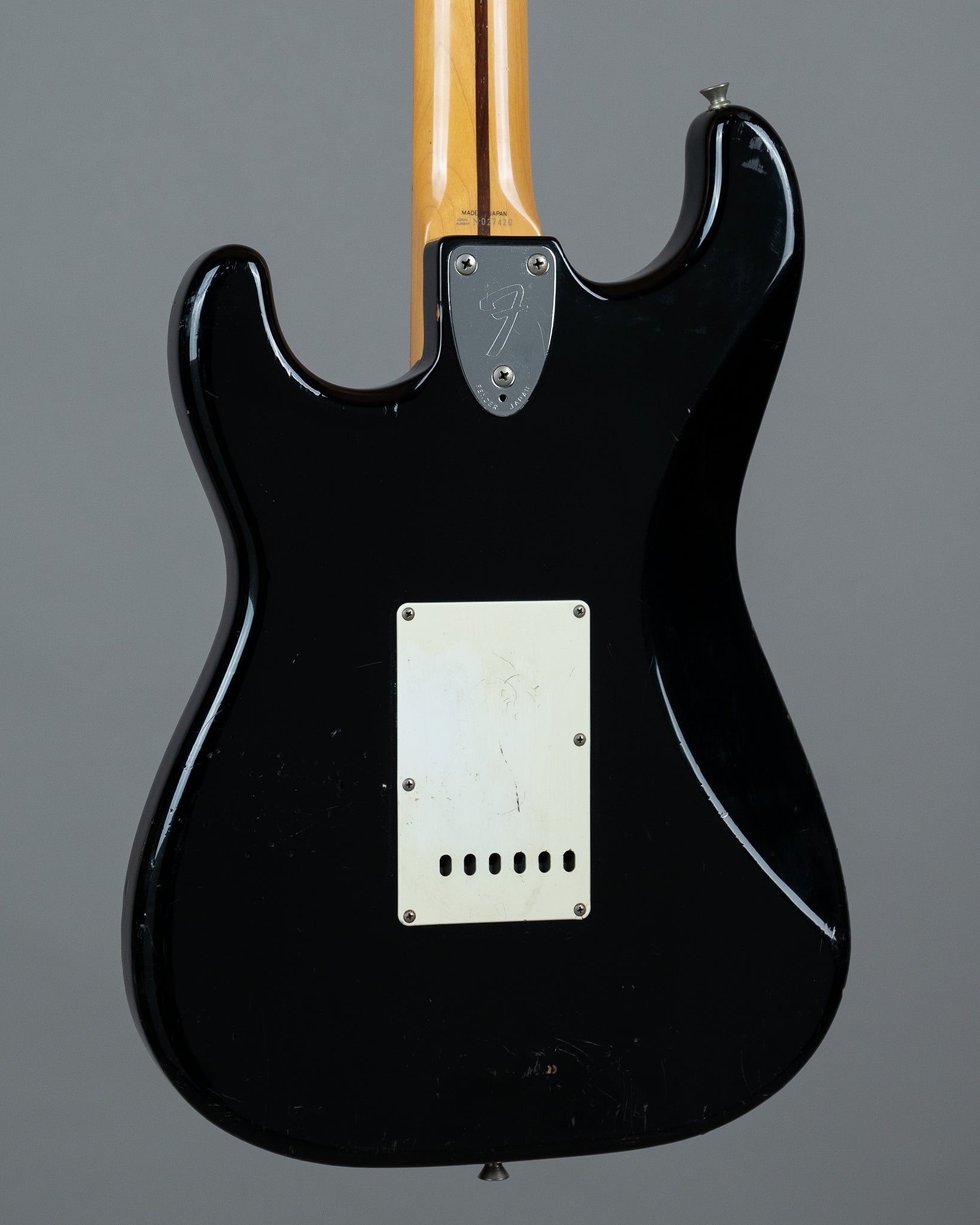 1993 Fender Stratocaster ST-72 '72 Reissue (Japan, Black)