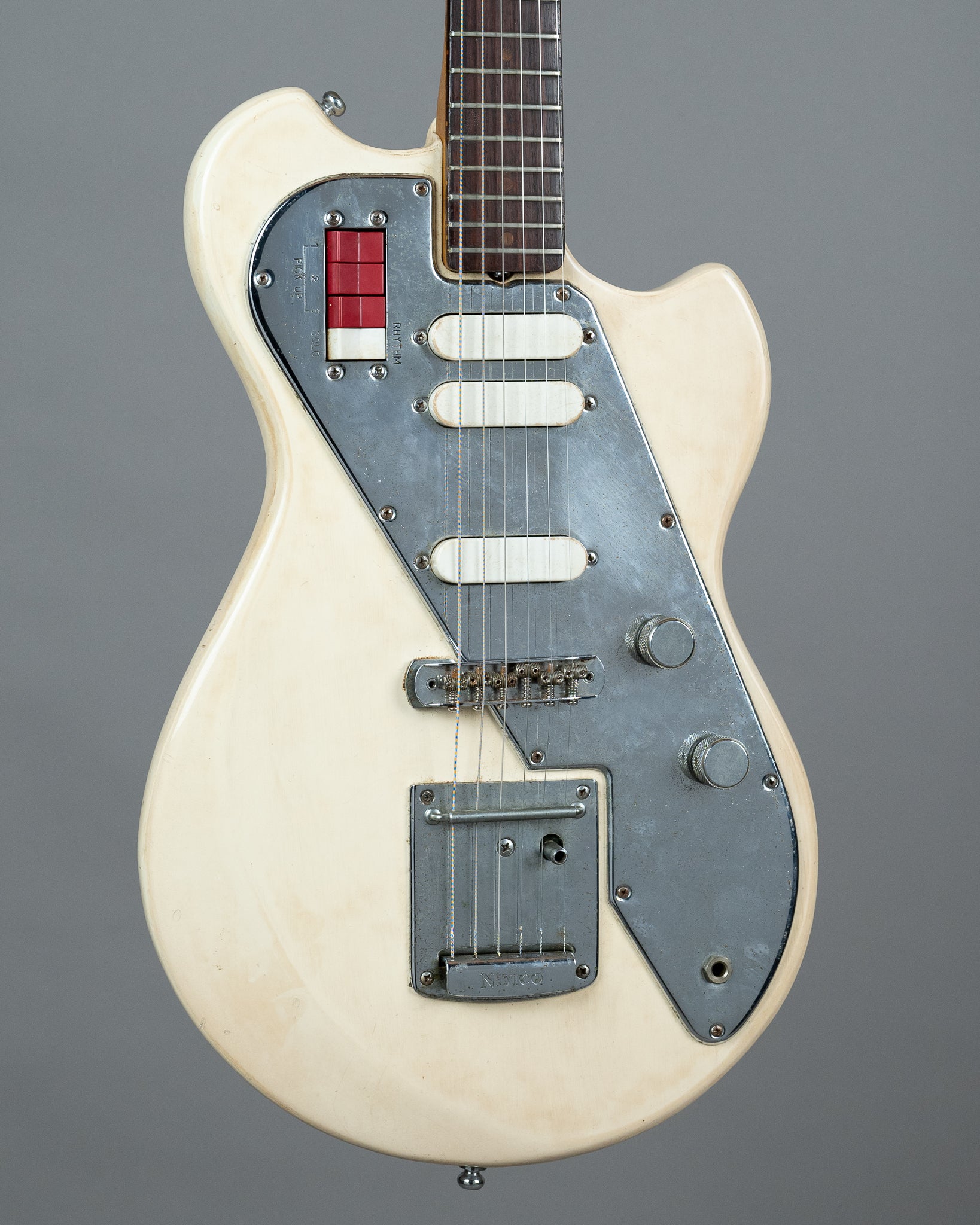 c1960s Victor / Nivico SG-18 (Japan, White, OHSC)