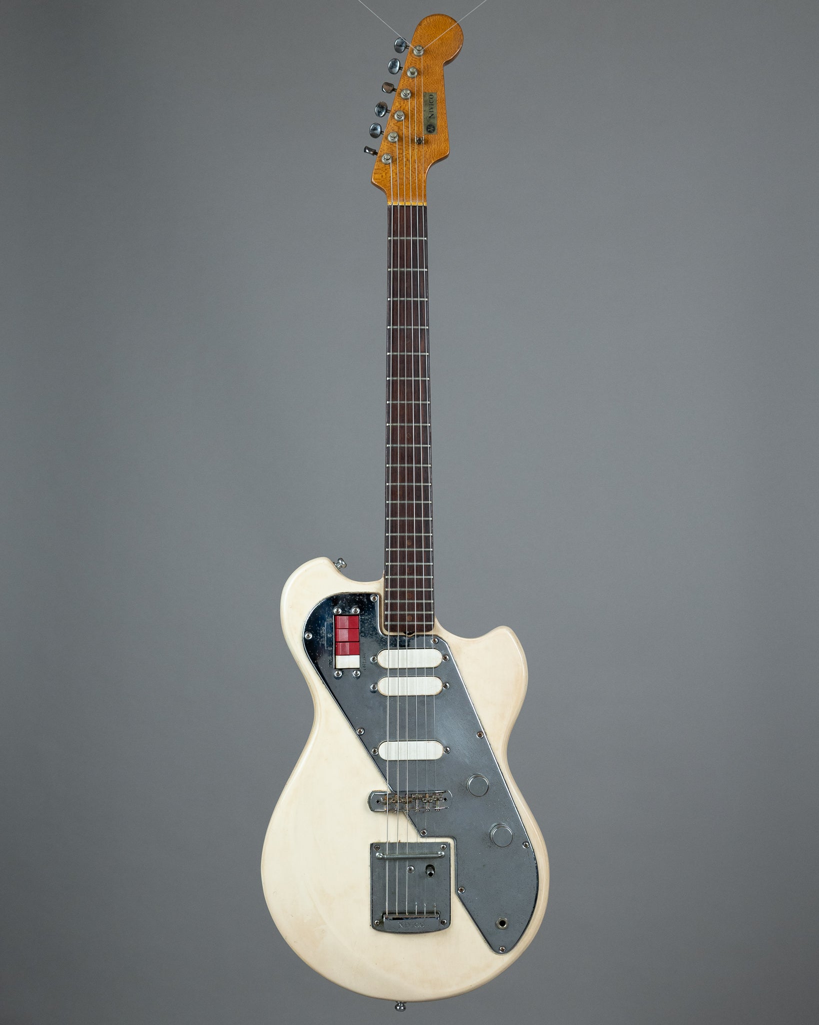 c1960s Victor / Nivico SG-18 (Japan, White, OHSC)
