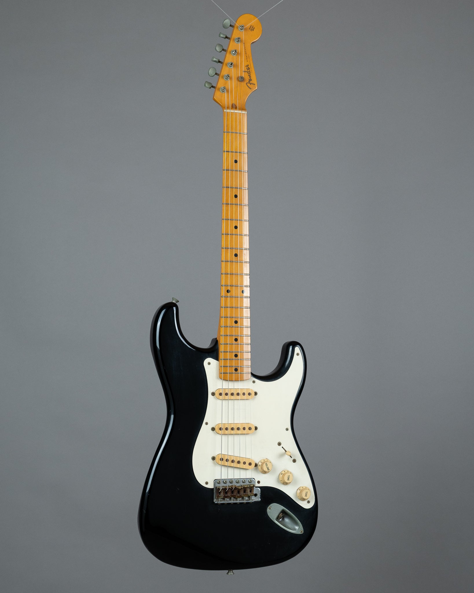 1986 Fender ST-54 Stratocaster (Japan, Black)