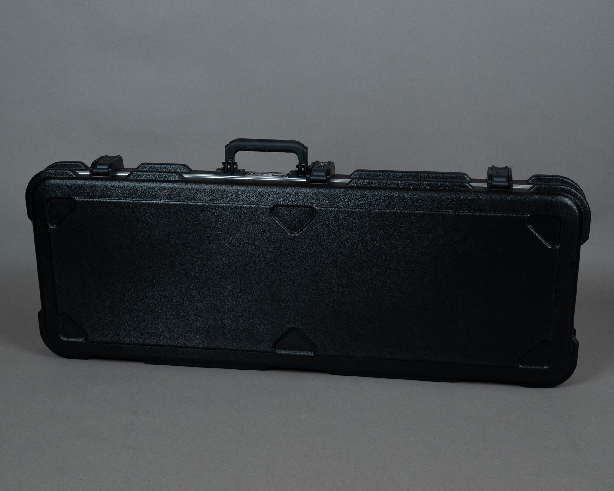 2026 Fritz Fusion (Australia, Burgundy Mist Nitro w/Matching Headstock, SKB HC)