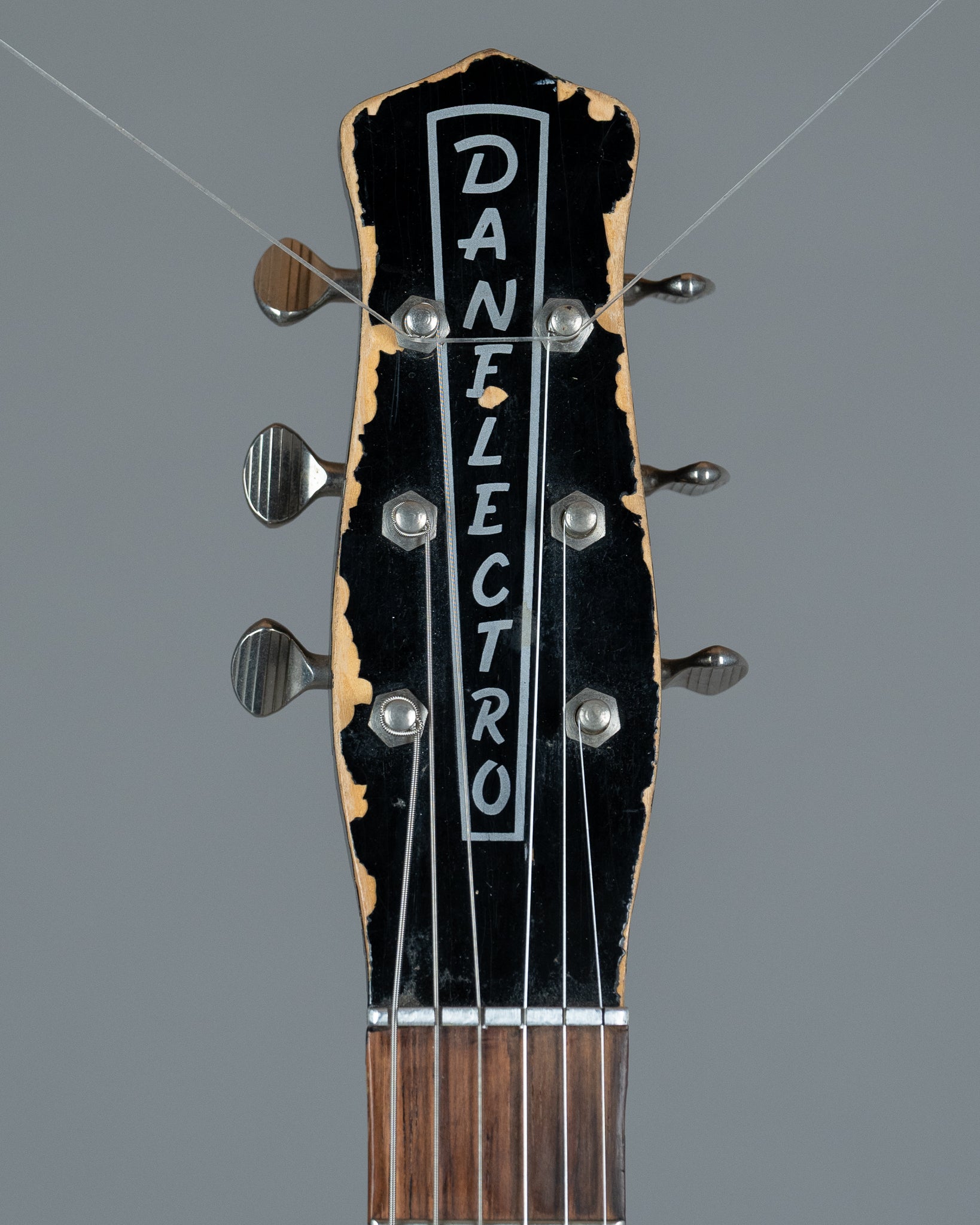 1965 Danelectro 3011 (USA, Black)