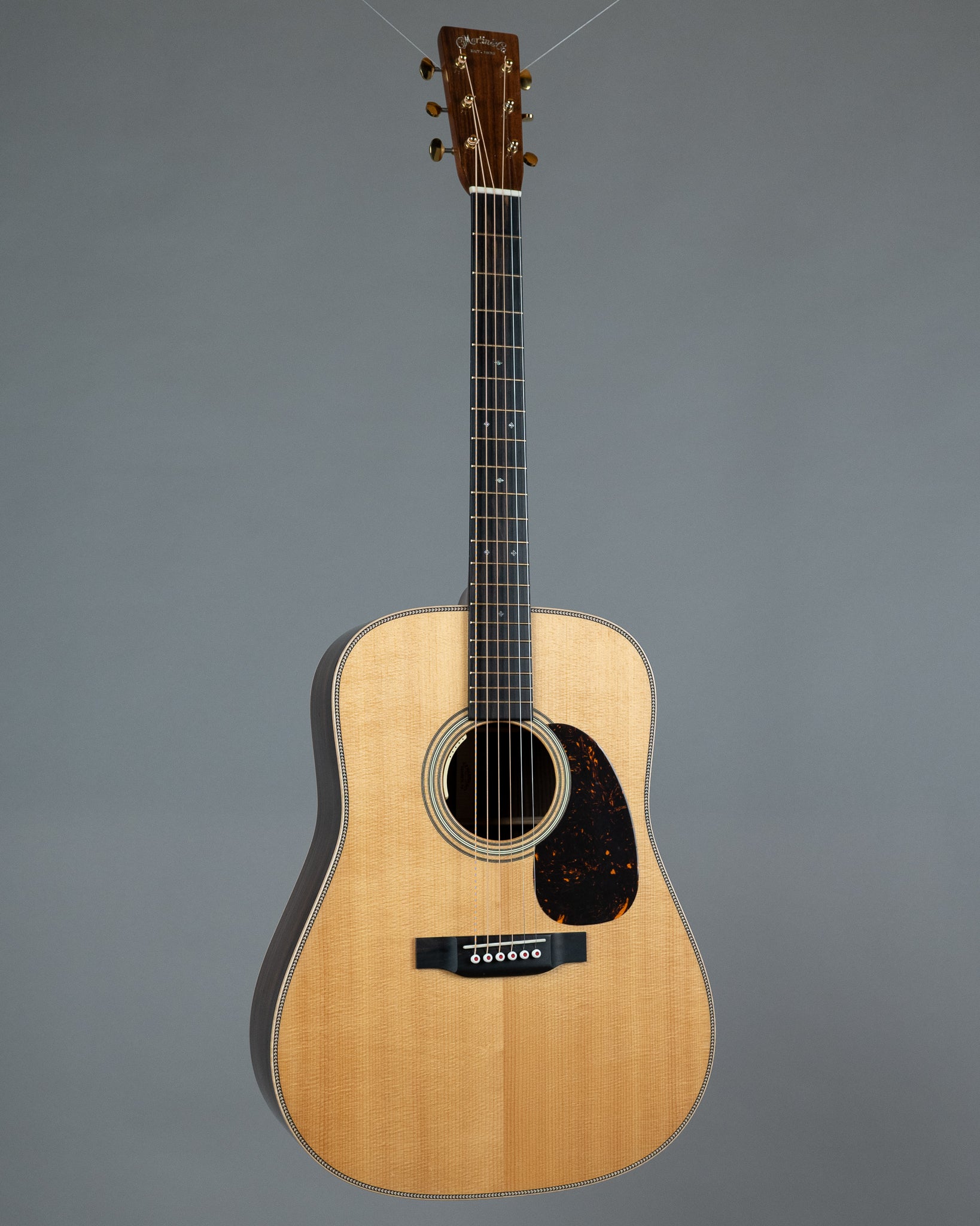 2022 Martin D-28 Modern Deluxe (USA, Natural Gloss, OHSC)