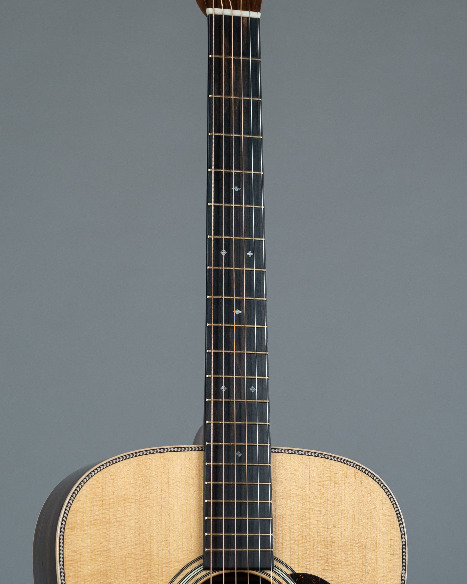 2022 Martin D-28 Modern Deluxe (USA, Natural Gloss, OHSC)