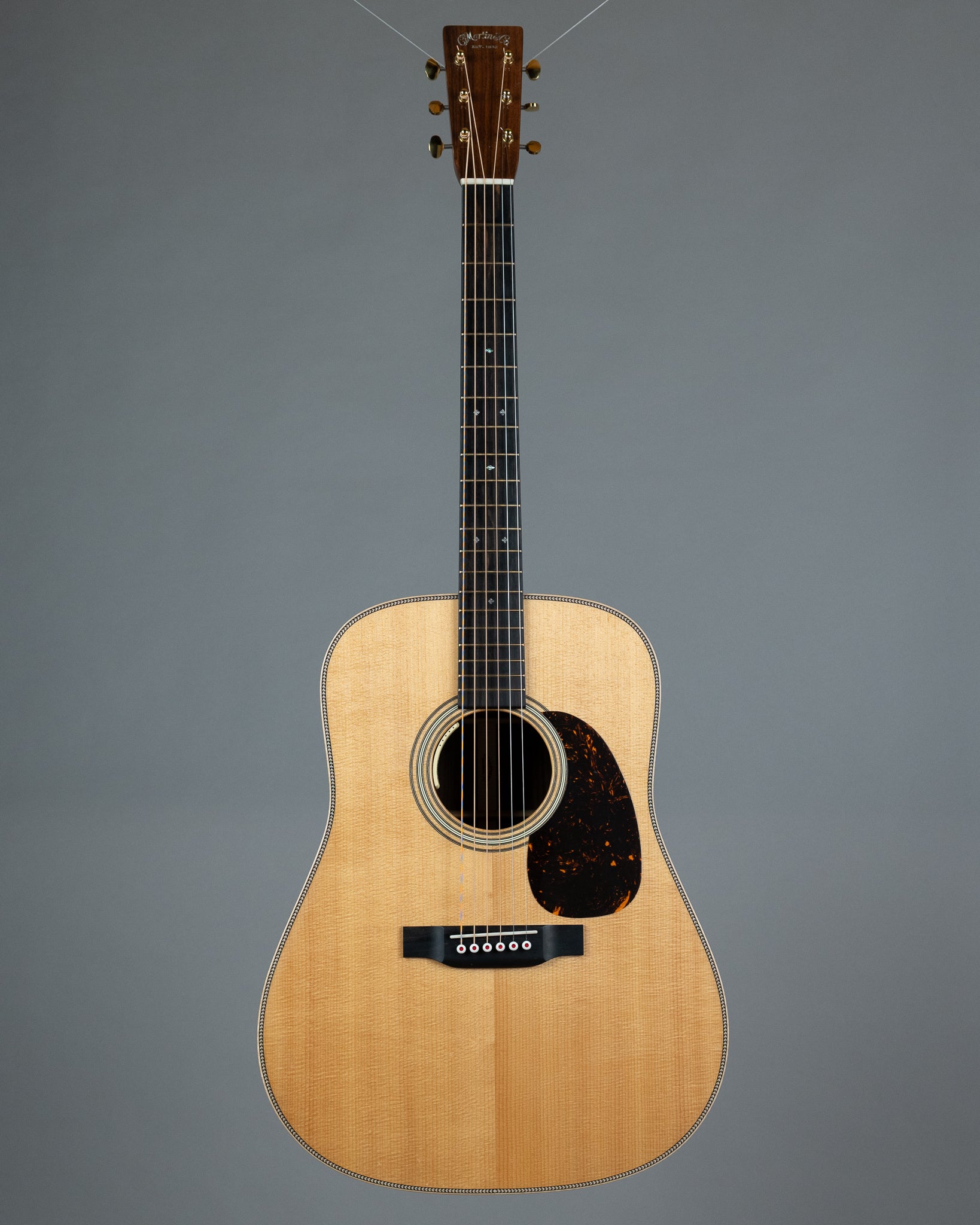 2022 Martin D-28 Modern Deluxe (USA, Natural Gloss, OHSC)