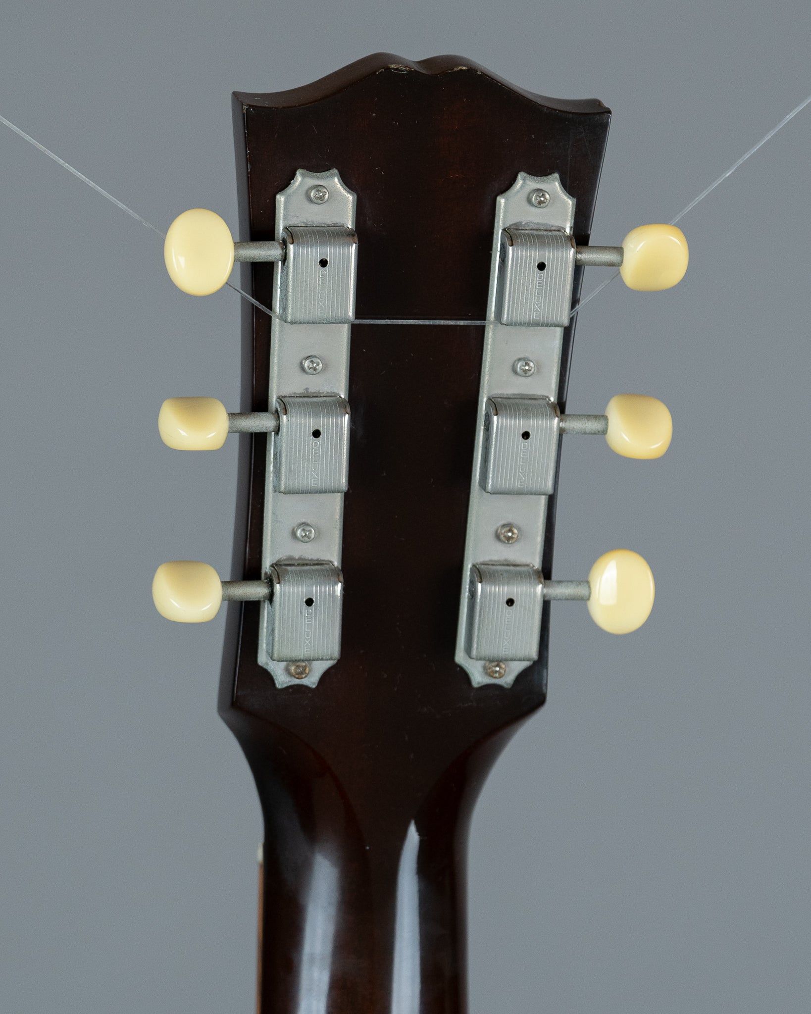 2011 Gibson J-45TV True Vintage (USA, VOS Sunburst, OHSC)