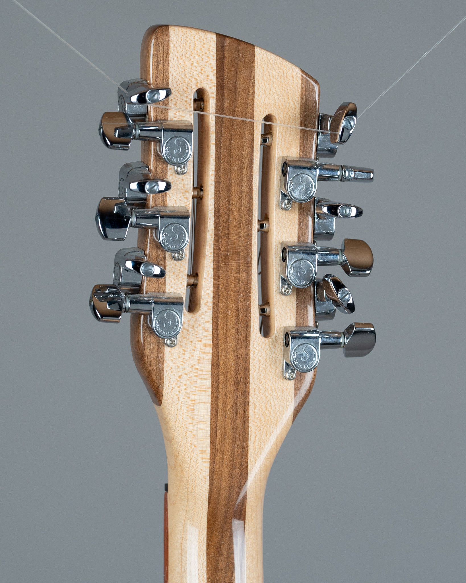 2010 Rickenbacker 330/12 (USA, Mapleglo, OHSC)