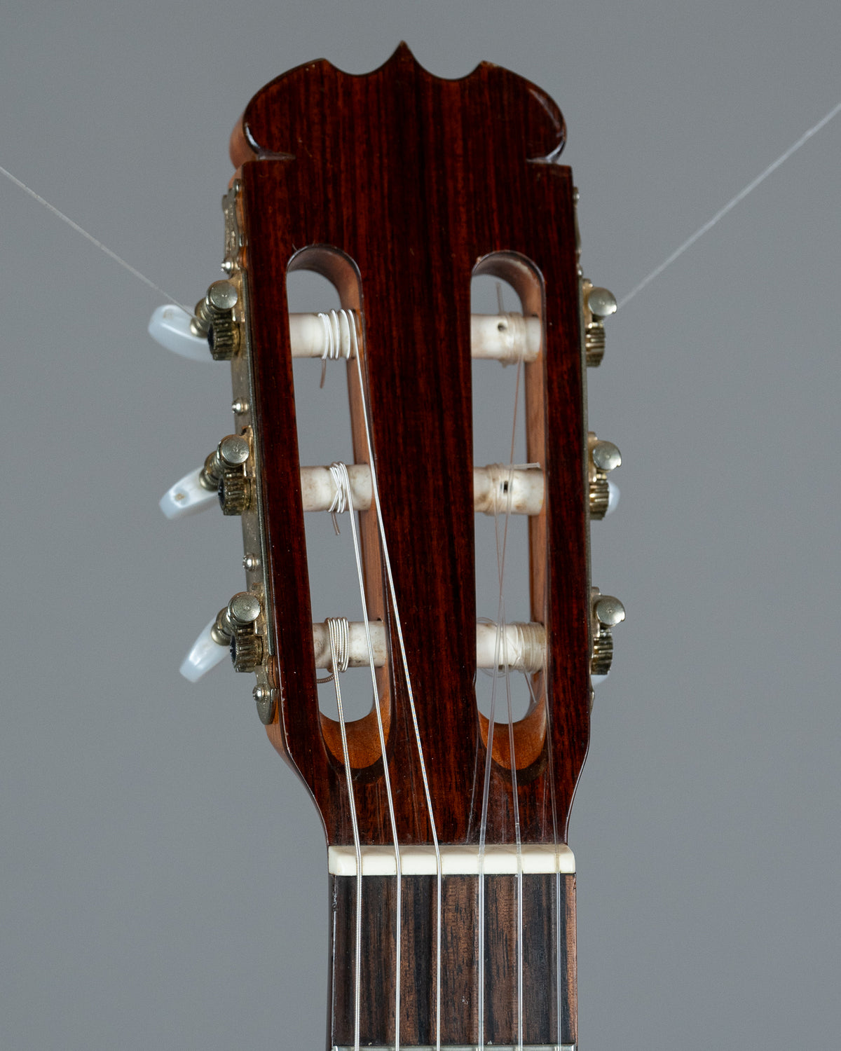 c1977 S. Yairi Model 700 Classical Guitar (Japan, Natural)