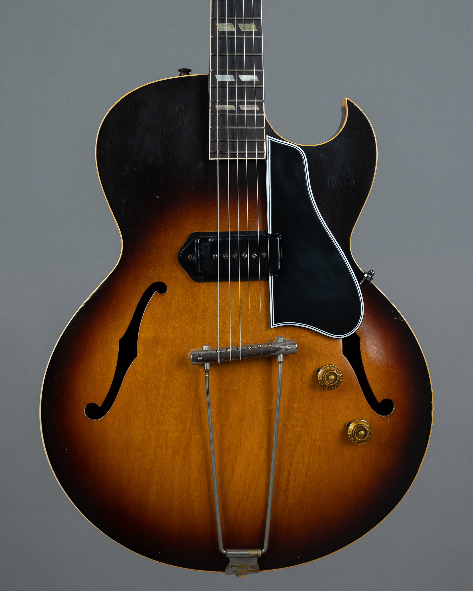 c1957 Gibson ES-225 (USA, Sunburst, HSC)