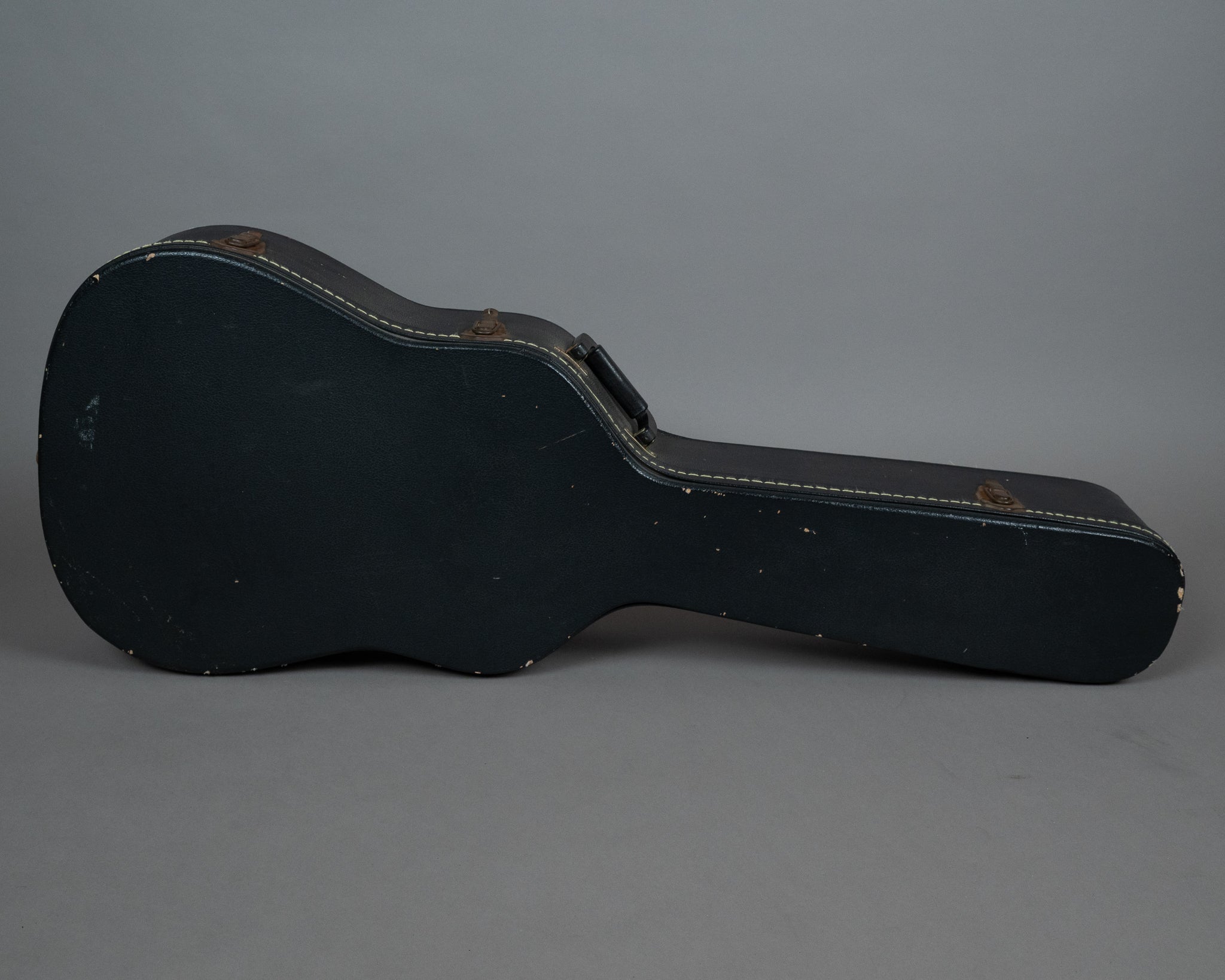 1973 Martin D-35 (USA, Marlboro Red, HSC)